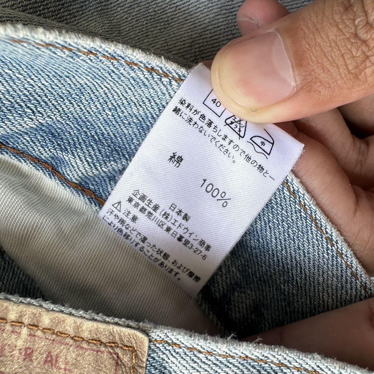 Japanese Brand Vintage Edwin Lightwash Distressed Faded Denim Jean Pant W31 Size US 31 - 9 Thumbnail