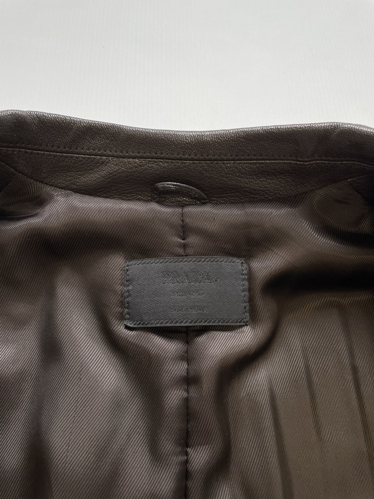 Prada A/W 2000 Button Front Brown Leather Jacket Size US S / EU 44-46 / 1 - 5 Thumbnail