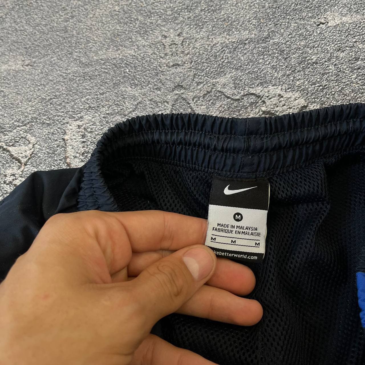 Nike Vintage y2k Nike Nylon Baggy Track Pants Size M Size US 33 - 8 Thumbnail