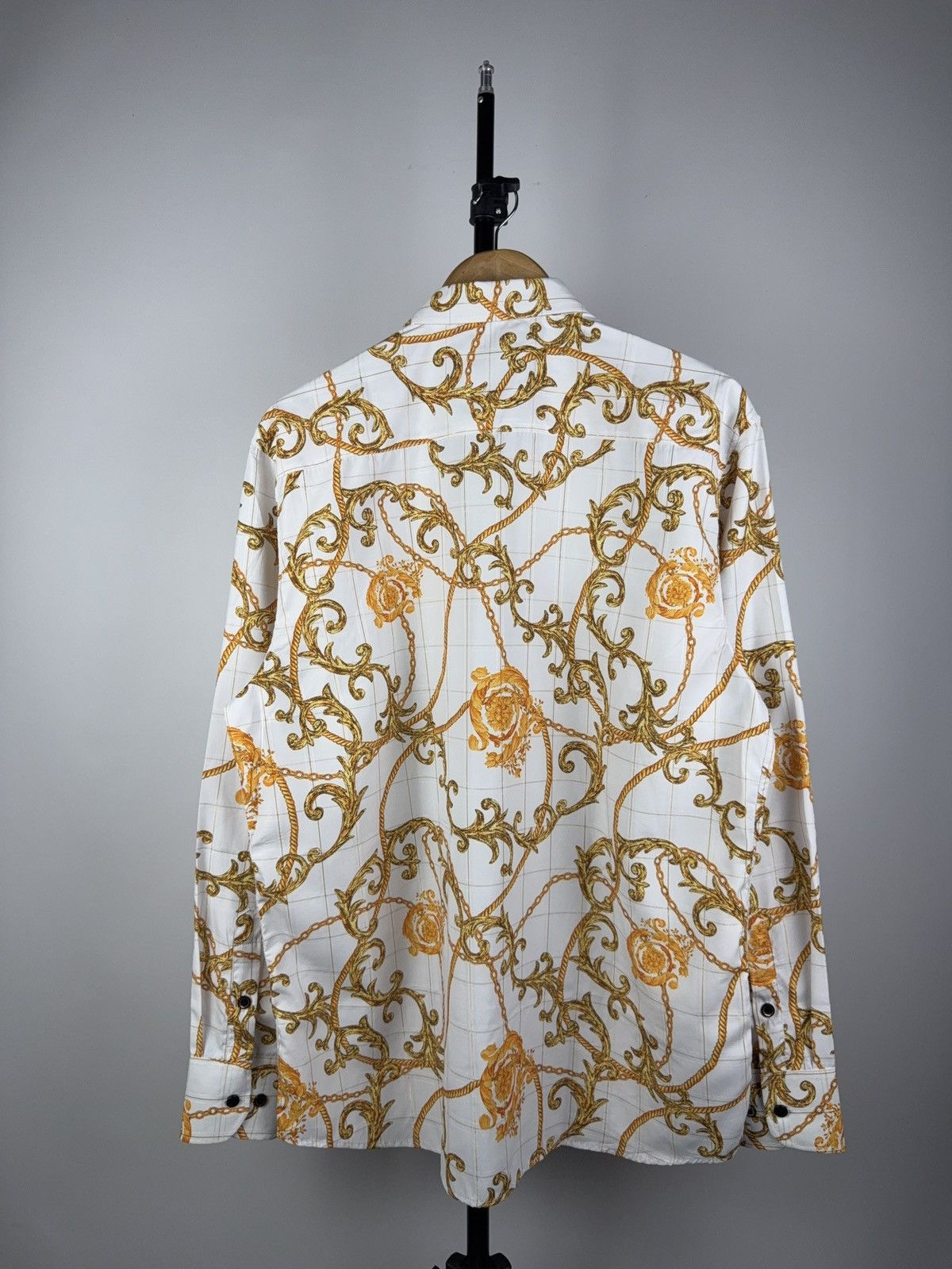 Designer × Japanese Brand Vintage 90s Versace STYLE Barocco Gothic Gold Shirt Size US XL / EU 56 / 4 - 4 Thumbnail