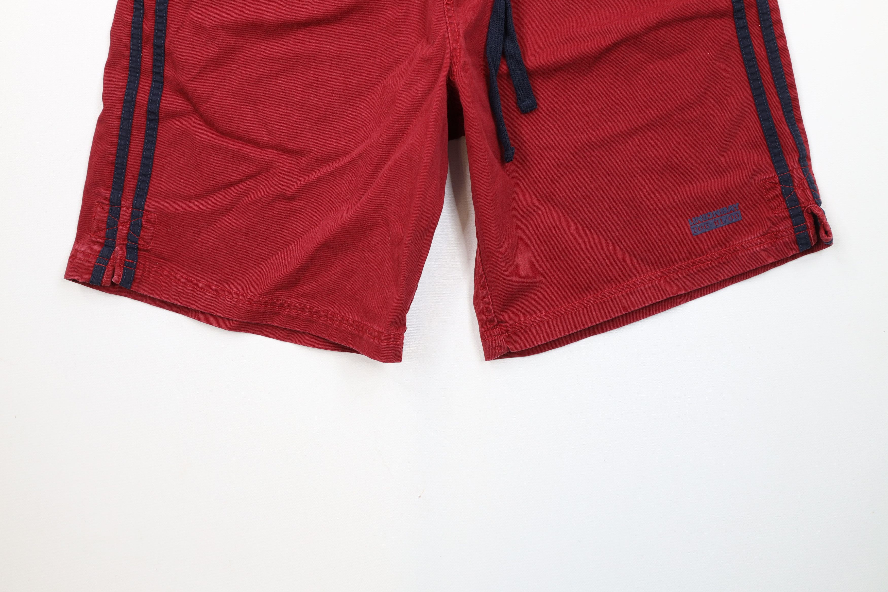 Vintage Vintage 90s Streetwear Striped Above Knee Shorts Cotton Red Size US 32 / EU 48 - 4 Thumbnail