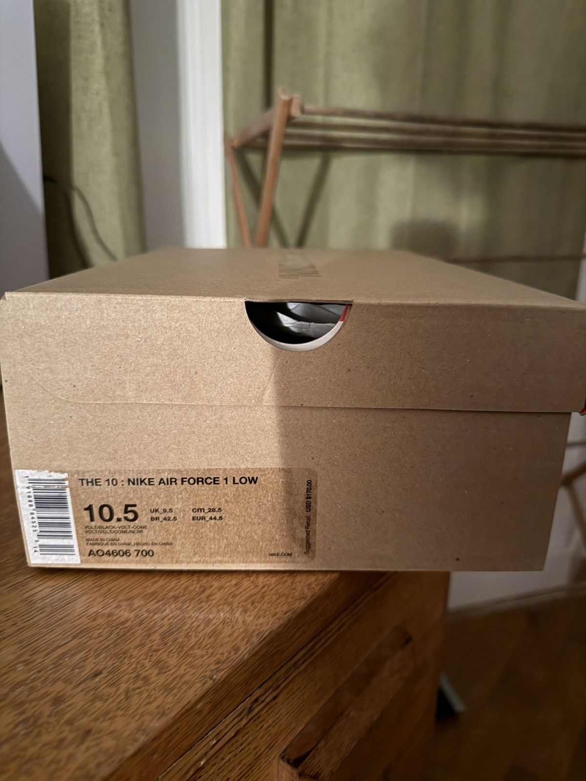 Nike Size 10.5 - Nike Air Force 1 Low Off-White Volt (2018) / DS Size US 10.5 / EU 43-44 - 16 Thumbnail
