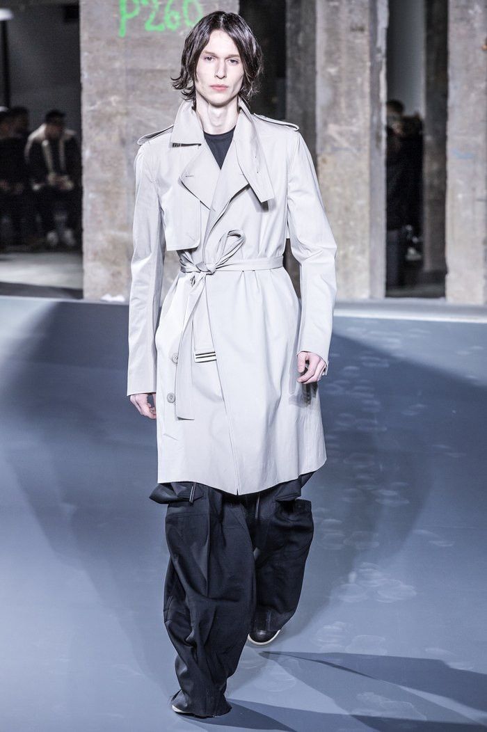 Rick Owens FW16 MASTODON Runway Trench Coat Size US S / EU 44-46 / 1 - 1 Thumbnail