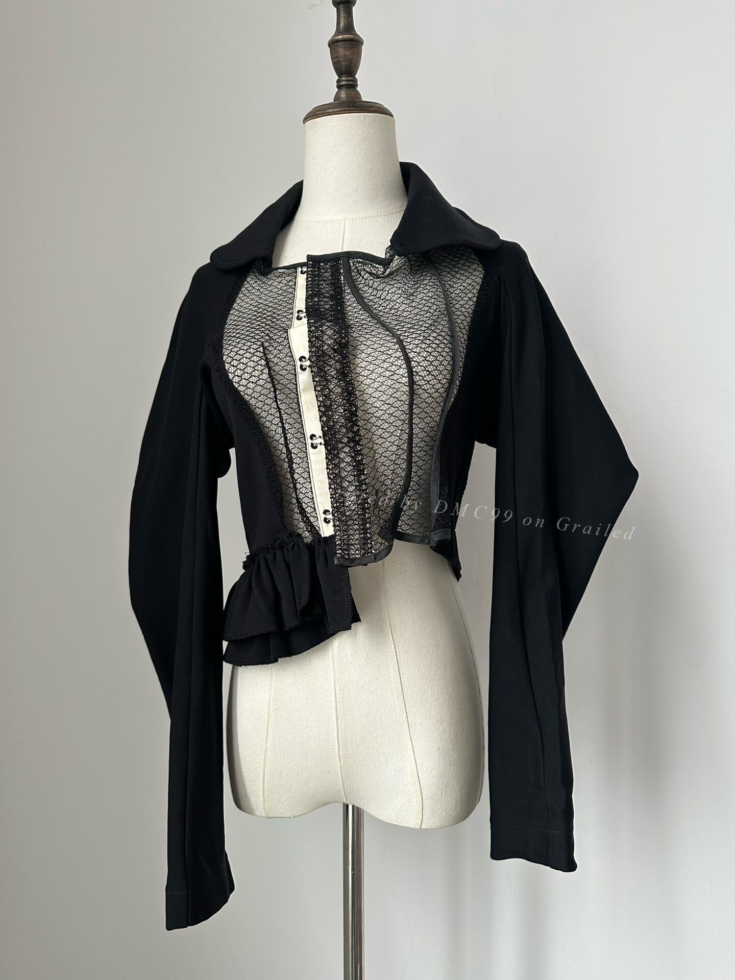 Comme des Garcons Comme des Garçons 2004 Main Line Top Size S / US 4 / IT 40 - 1 Thumbnail