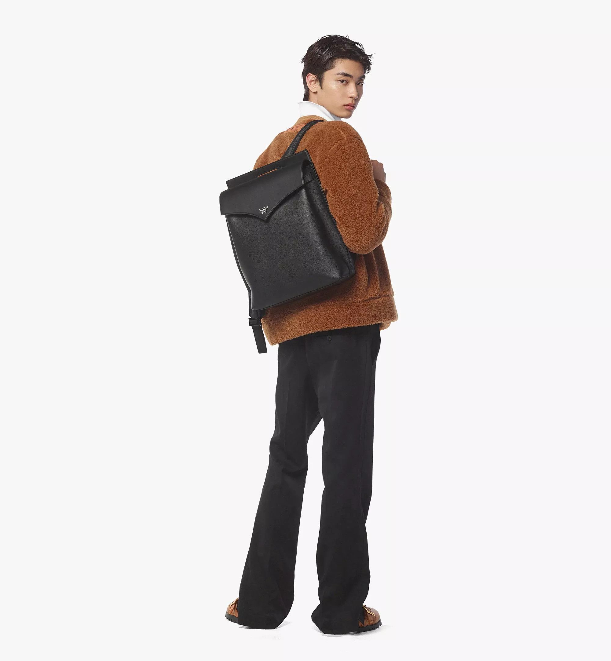 MCM o1mt1gz0426 Size:OS / Diamond Backpack Grained Leather Black Size ONE SIZE - 6 Thumbnail