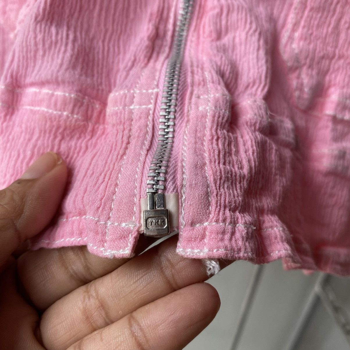 Tsumori Chisato Tsumori Chisato Pink Pleated Zip Sleeveless Shirt Size S / US 4 / IT 40 - 3 Thumbnail