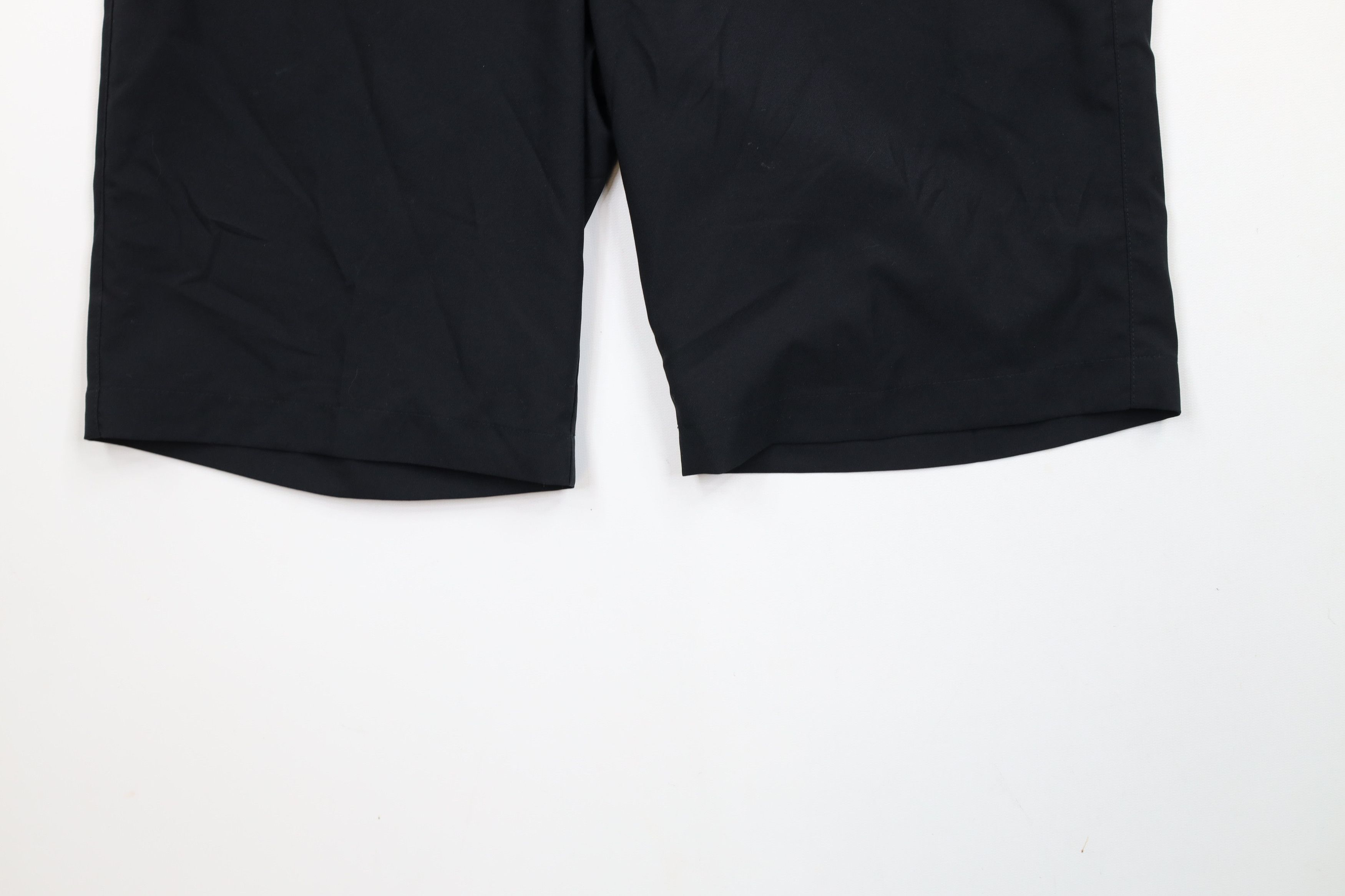 Adidas × Vintage Adidas Golf Spell Tech Golfing Chino Shorts Black Polyester Size US 30 / EU 46 - 4 Thumbnail