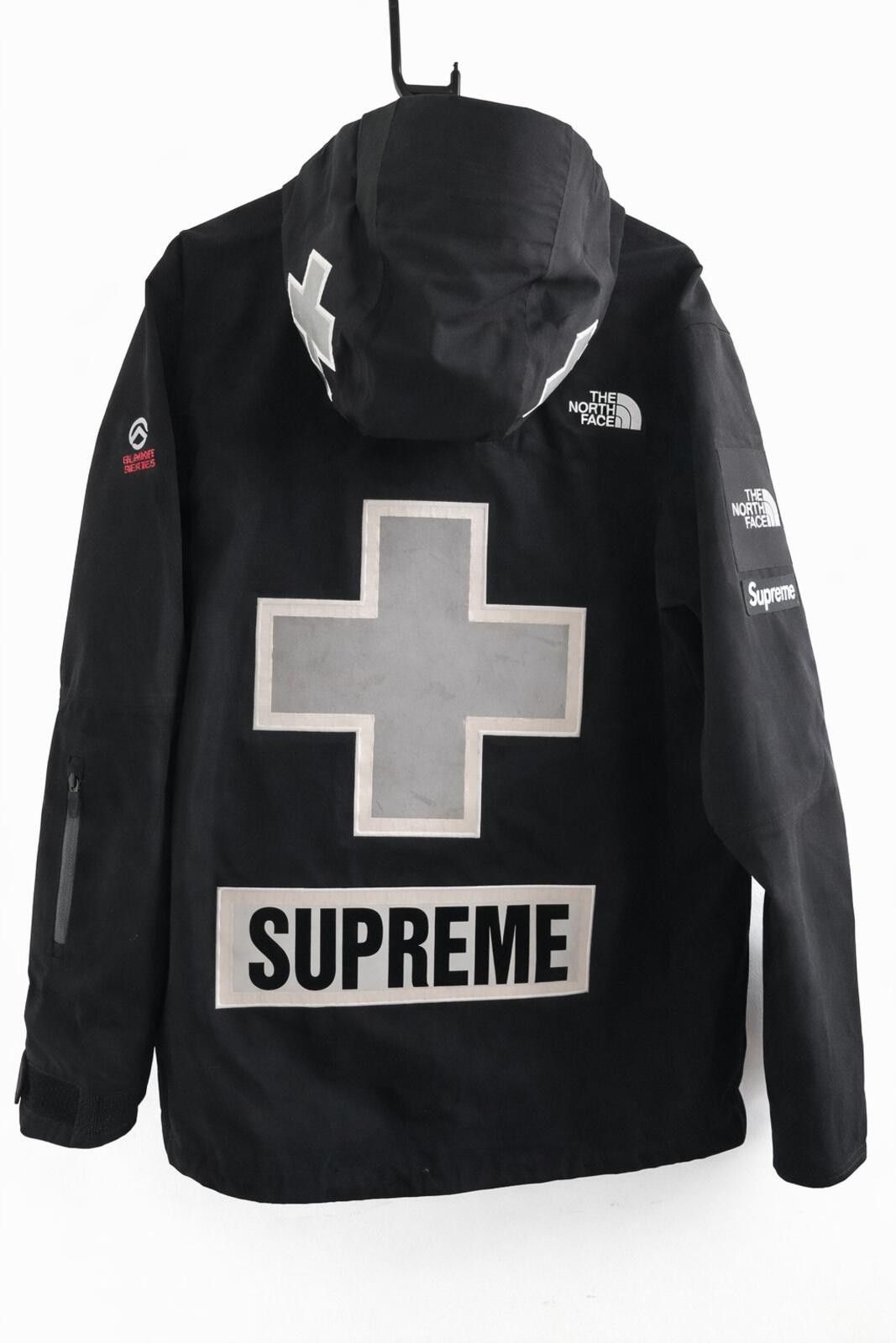 Supreme × The North Face Supreme The North Face Trekking