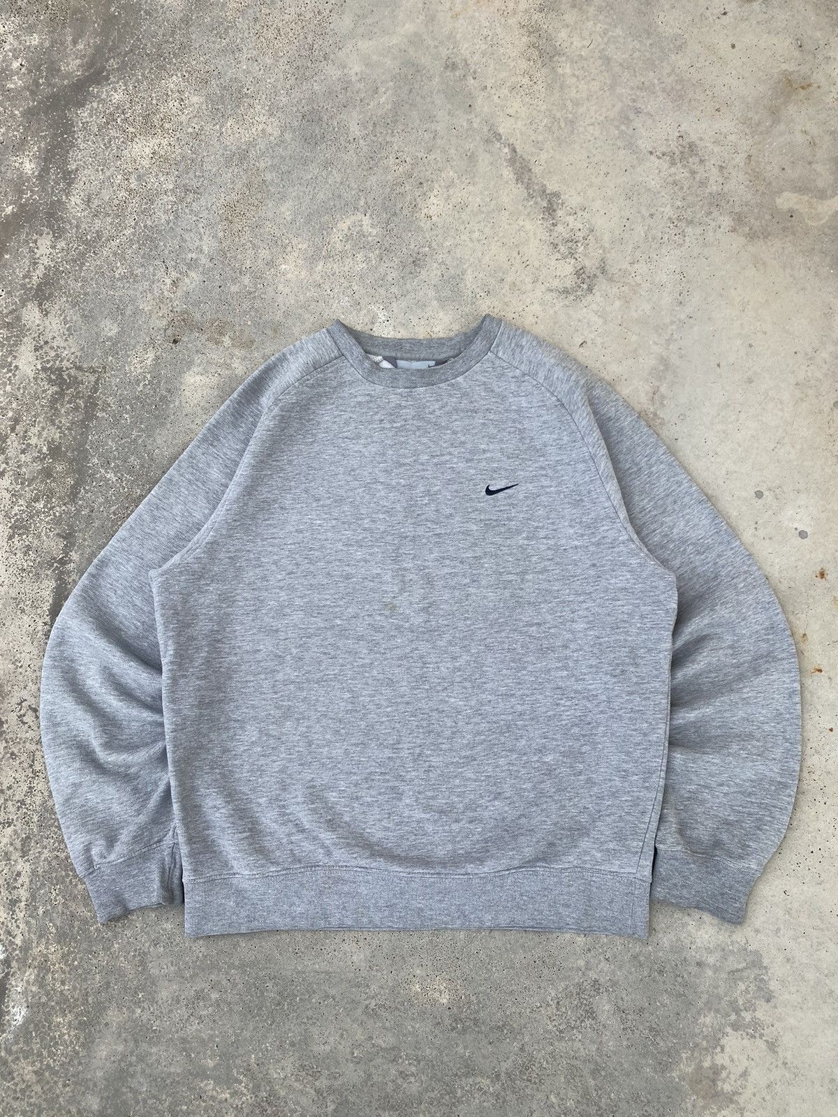 Nike 2000s Nike Essential Small Swoosh Hoodie Size US M / EU 48-50 / 2 - 1 Thumbnail