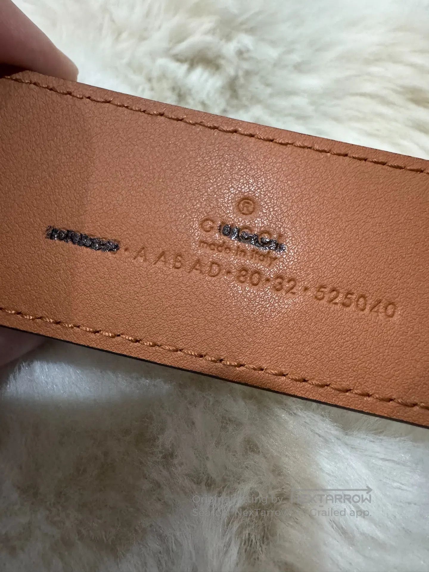 Gucci Guicci size 80 Contrasting Gold G Buckle Belt| Size ONE SIZE - 6 Thumbnail