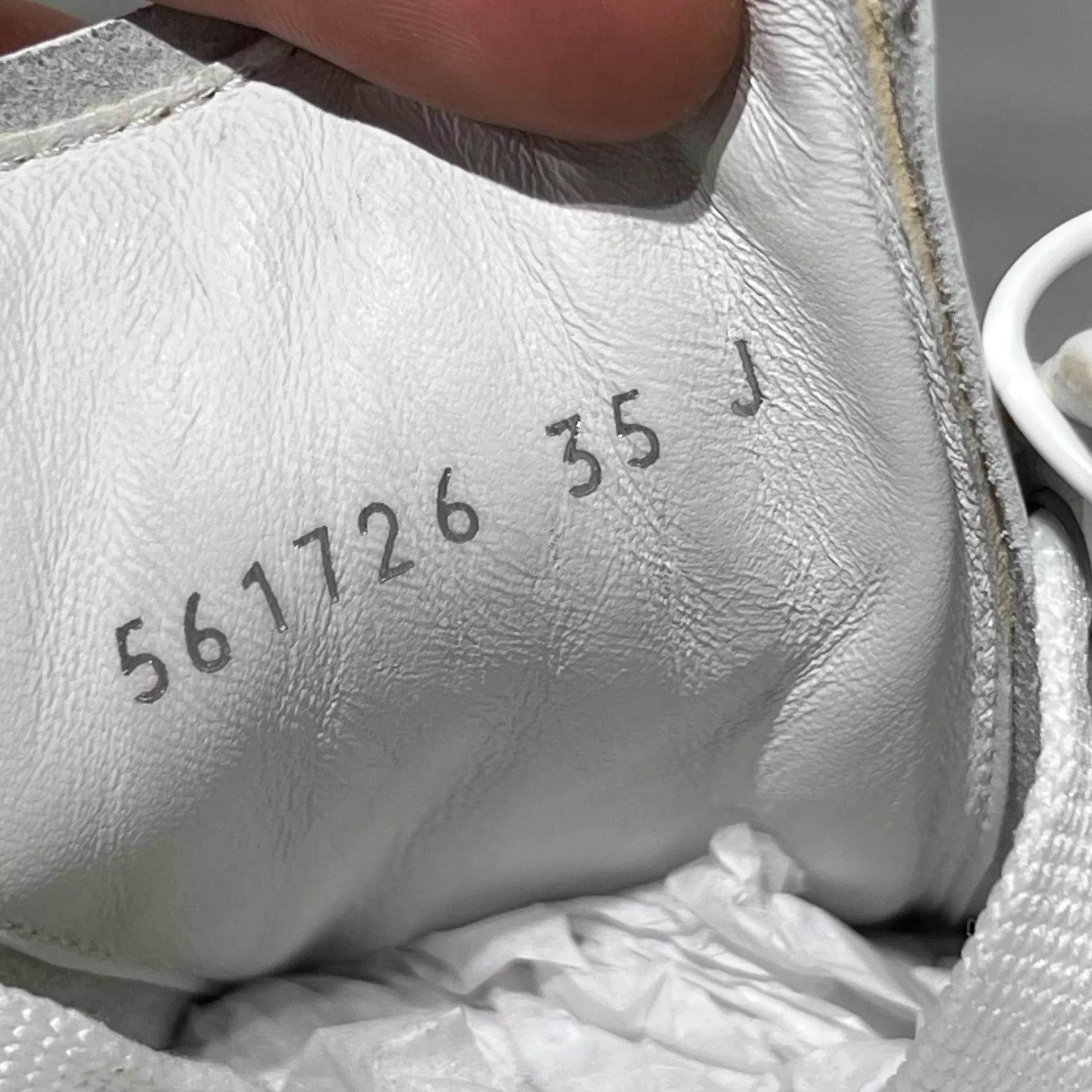Alexander McQueen ALEXANDER MCQUEEN laser white sneakers women's 35 Size US 4.5 / IT 34.5 - 8 Thumbnail