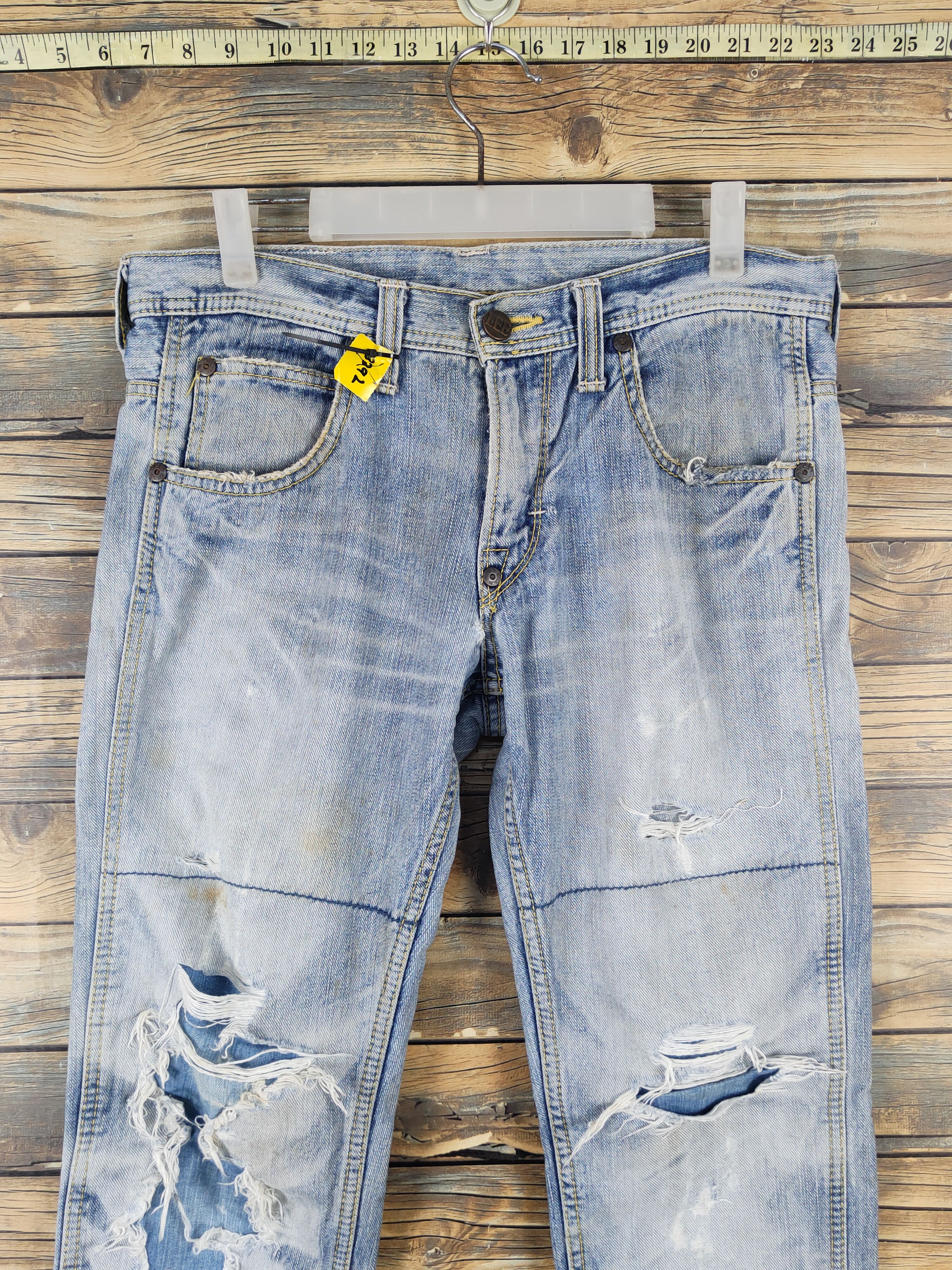 Lee Lee vintage Blue Distressed Ripped denim Jeans #W1706 Size US 32 / EU 48 - 2 Thumbnail