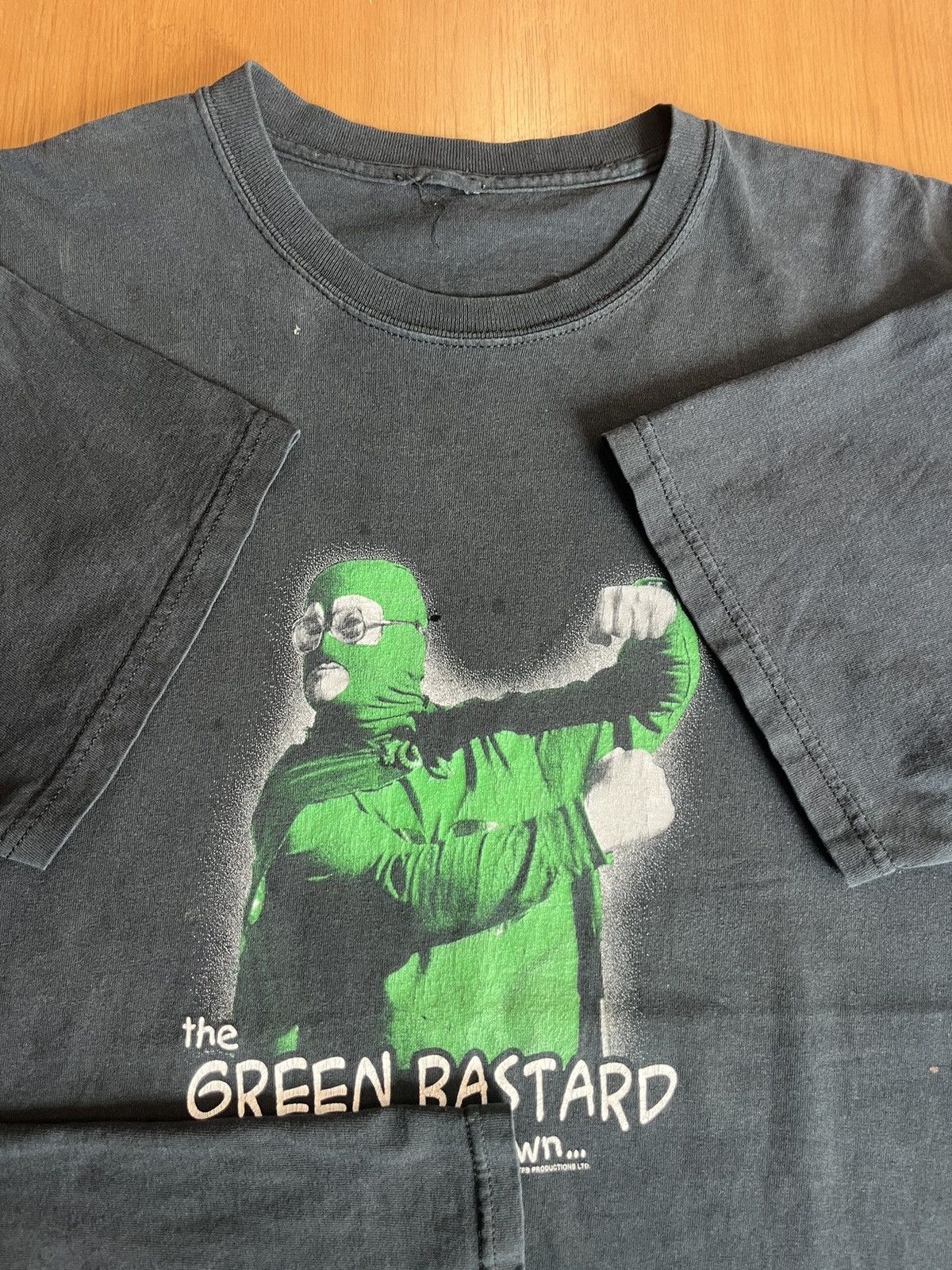 Vintage Vintage The Green Bastard form Parts Unknown Movie 00’s Tee Size US XL / EU 56 / 4 - 9 Thumbnail