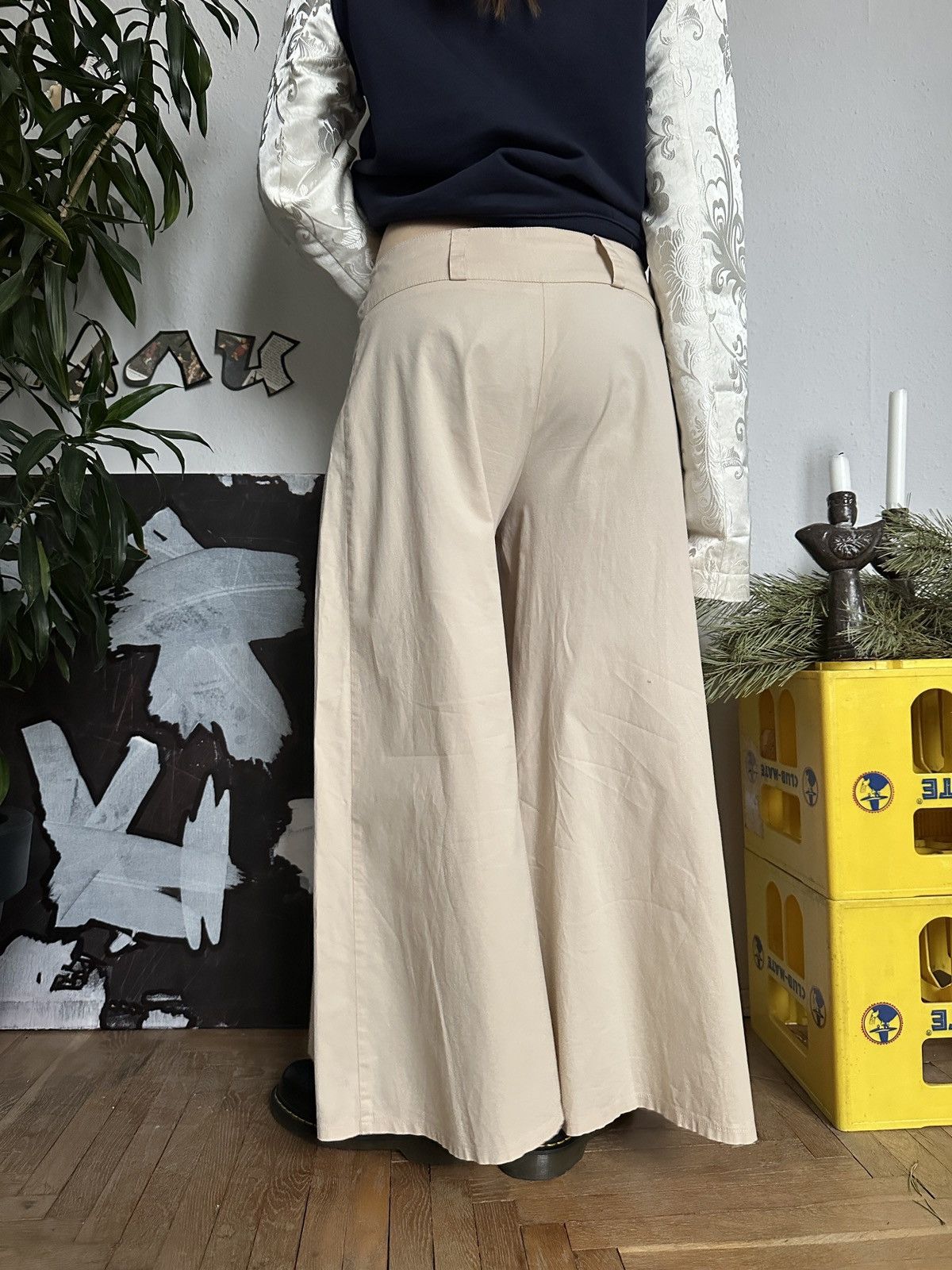 20471120 × Seditionaries Vintage Extra Flared Pants Parahcute Y2K Size 30" / US 8 / IT 44 - 8 Thumbnail