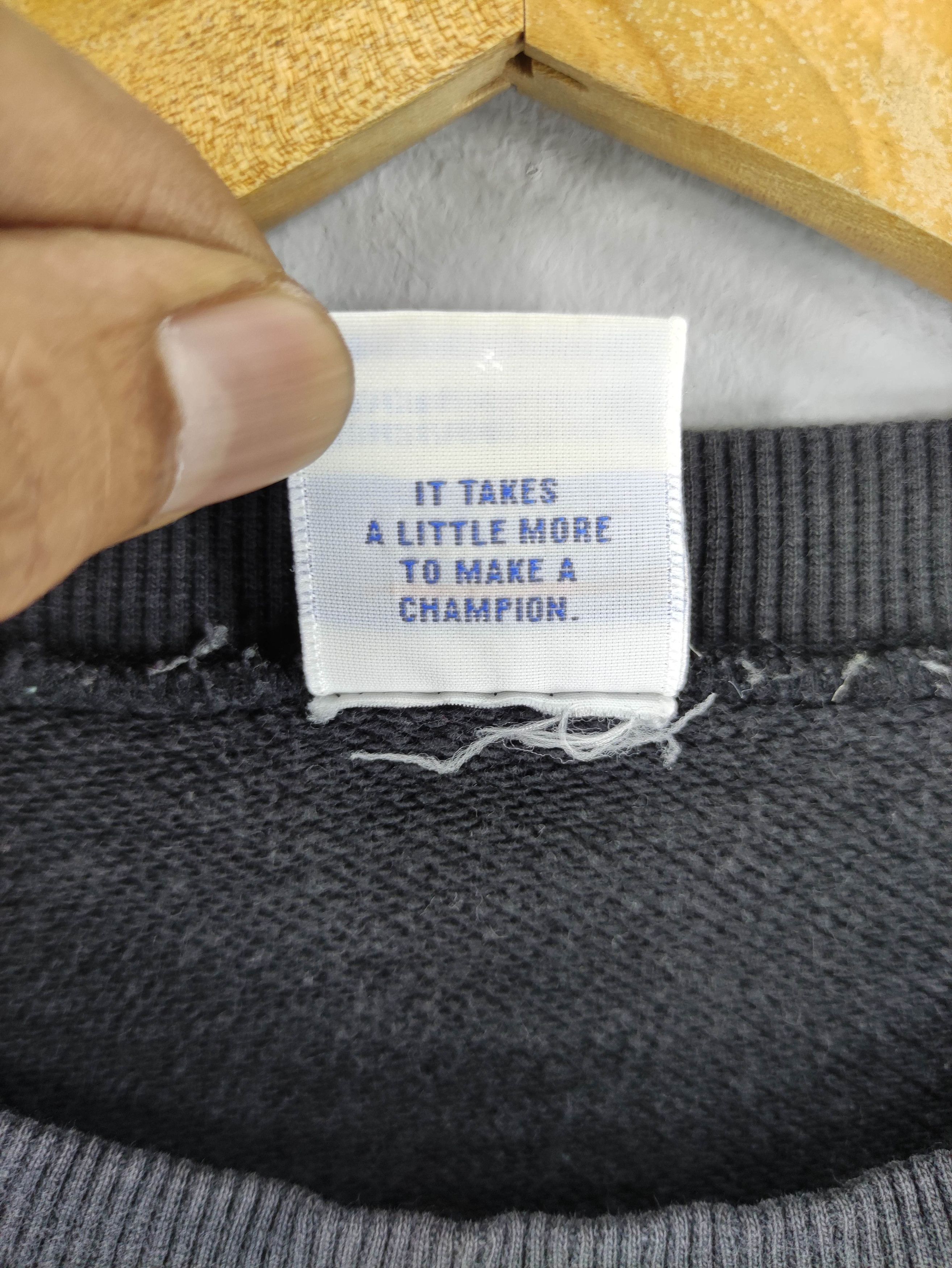 Champion Vintage 90s Champions Small Logo Sweatshirt Jumper Size US XL / EU 56 / 4 - 4 Thumbnail