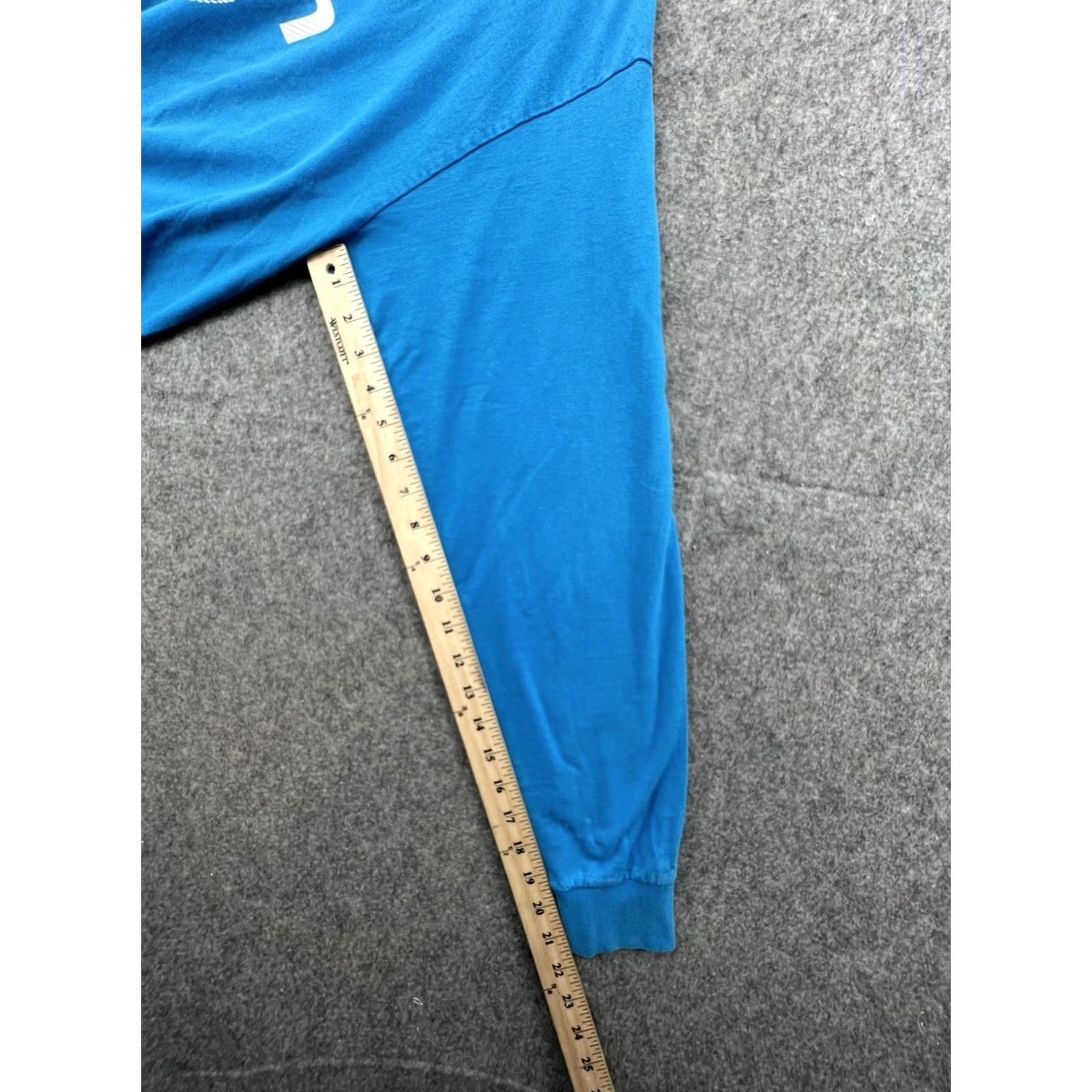 Fruit Of The Loom Fruit Of The Loom Cleveland Storm Blue Long Sleeve T-shirt XL Crew Neck Men tín Size US XL / EU 56 / 4 - 4 Thumbnail