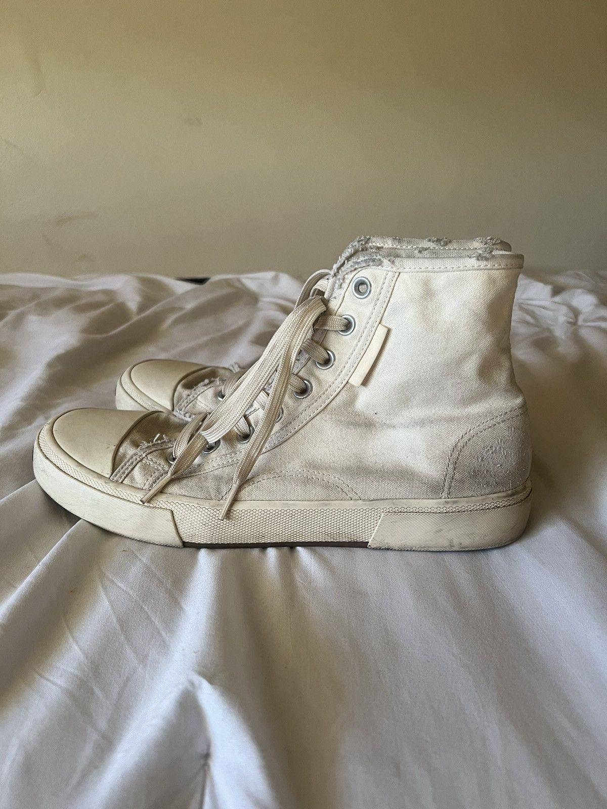 Balenciaga Balenciaga White Hightop Sneaker Size US 9 / EU 42 - 3 Thumbnail