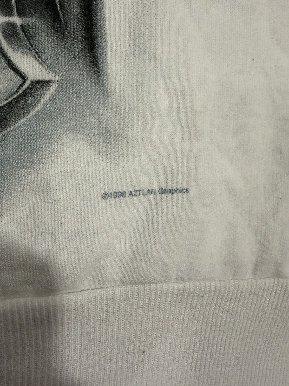Homies Vintage 1998 Aztlan Graphics Praying Hands Cross Crewneck Size US L / EU 52-54 / 3 - 6 Thumbnail
