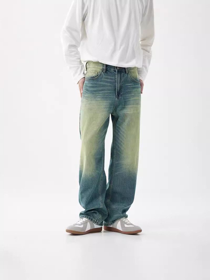 Vintage Men's American Retro Straight-Leg Jeans with Whiskering Size US 32 / EU 48 - 1 Thumbnail