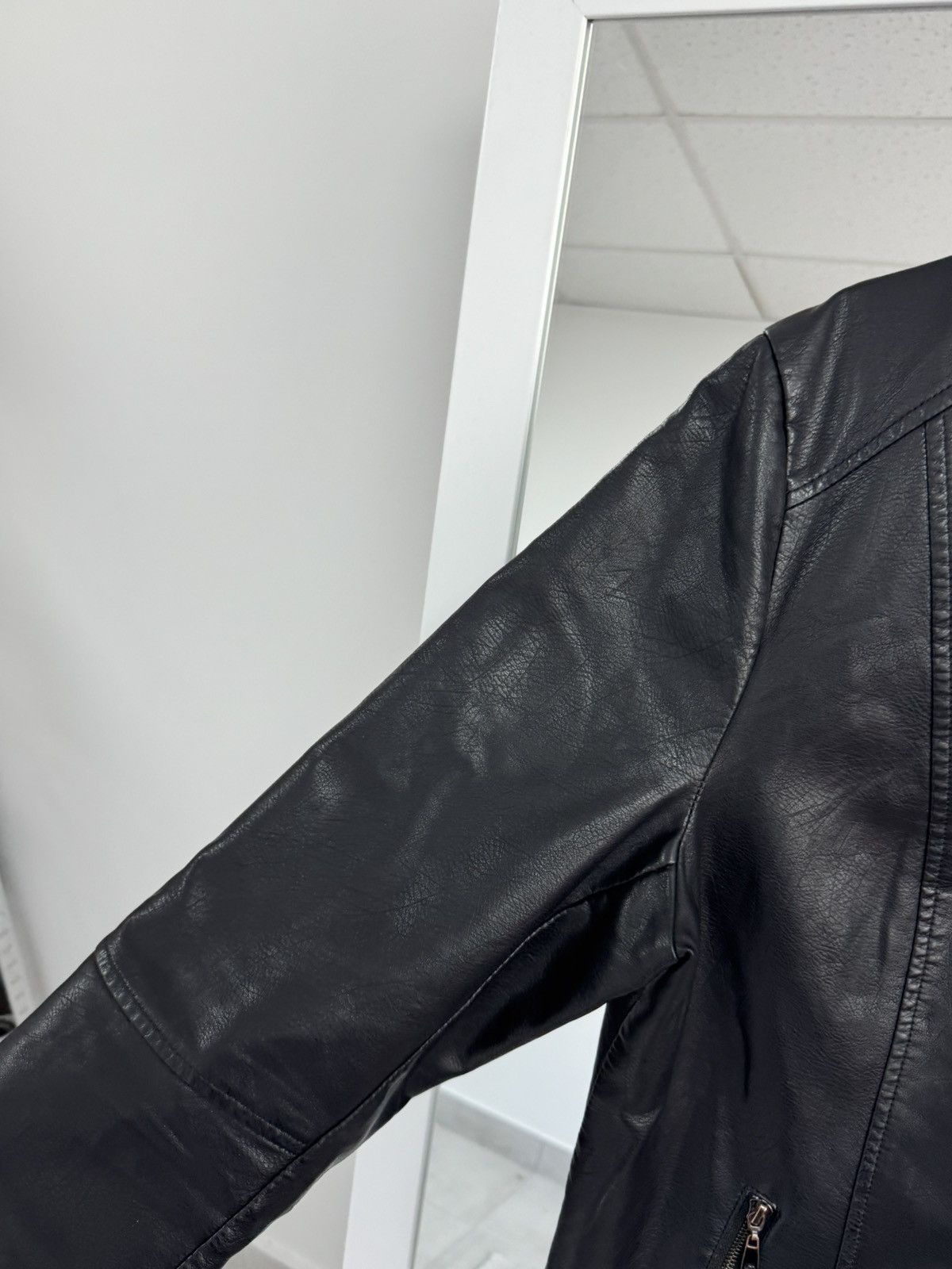 Vintage Rare Leather Jacket Japan Style Avantgarde Y2K Women sz L-XL Size L / US 10 / IT 46 - 5 Thumbnail