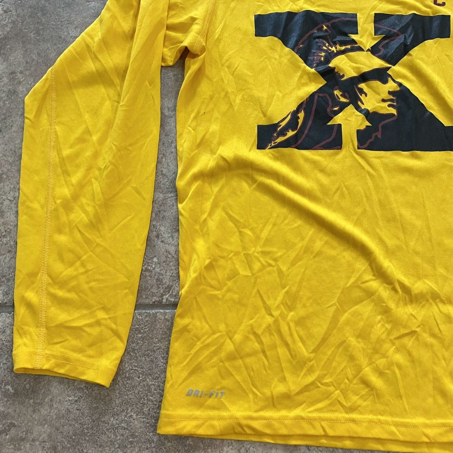 Nike Nike Dri-Fit Long Sleeve Shirt Mens Size XS Yellow Size US XS / EU 42 / 0 - 3 Thumbnail