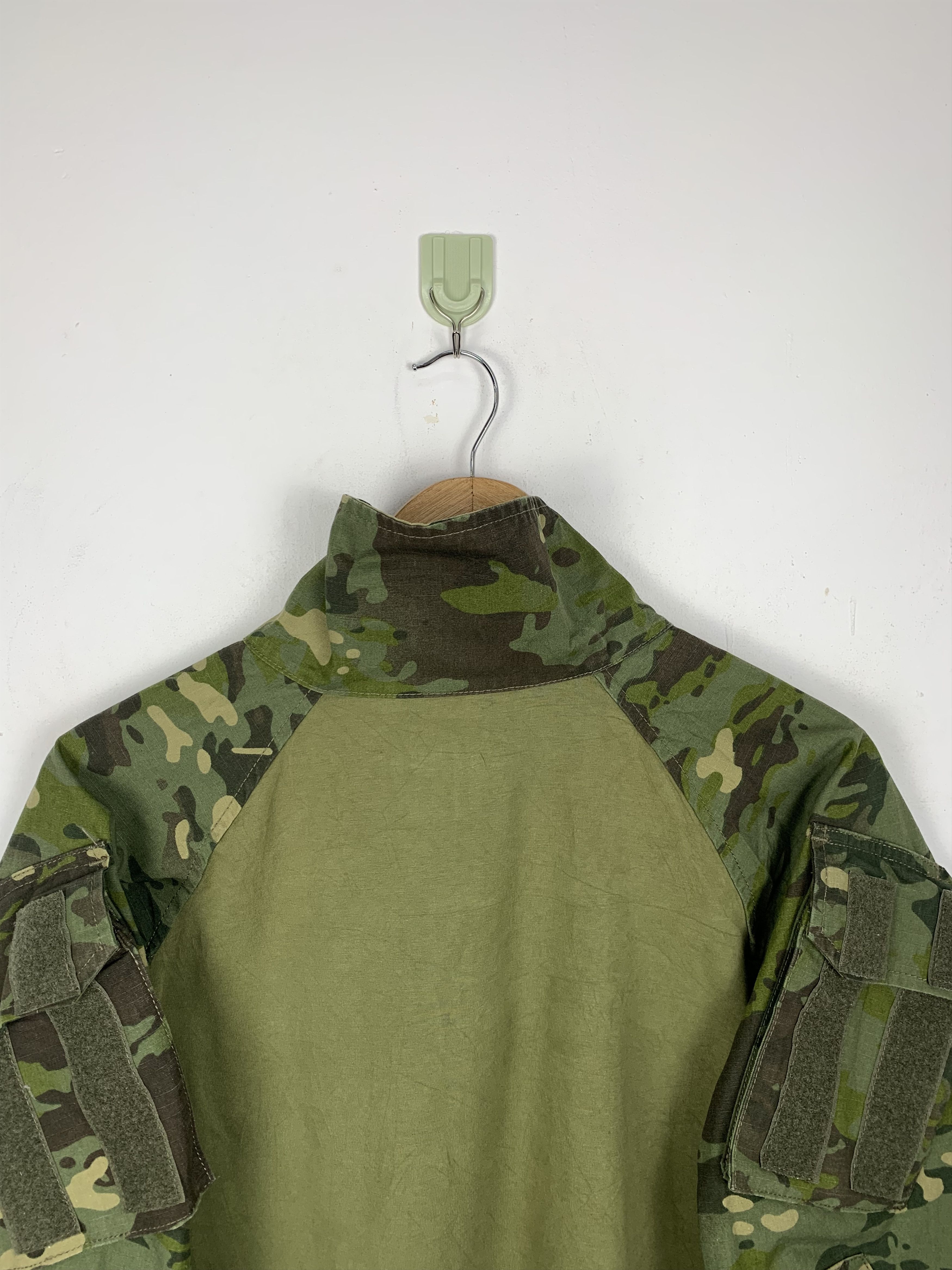 Vintage Vintage Frog Combat Shirt Military Camo Jacket J1437 Size US M / EU 48-50 / 2 - 4 Thumbnail