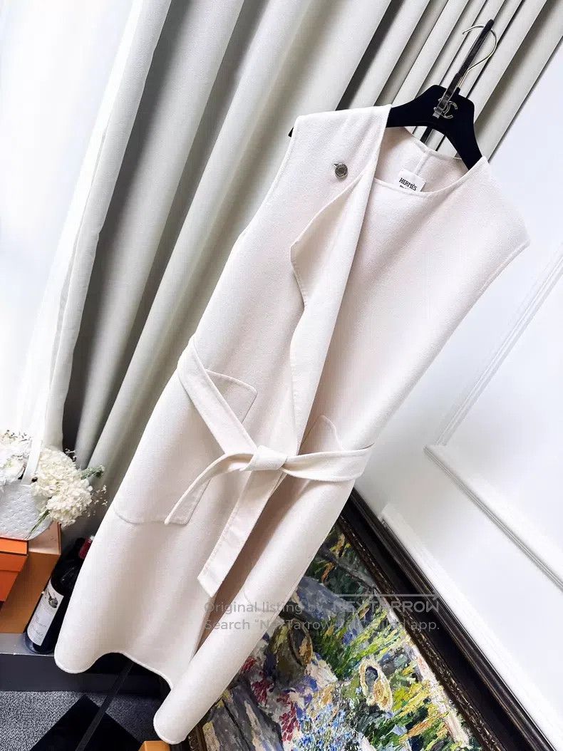 Hermes Hermes Nude Pink Double-Faced Cashmere Sleeveless Robe Coa Size XS / US 0-2 / IT 36-38 - 3 Thumbnail