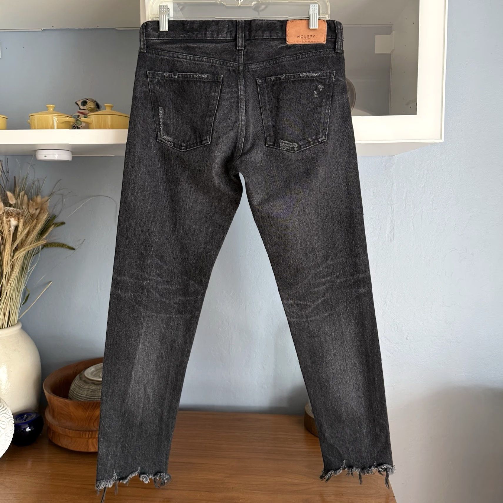 MOUSSY Moussy Vintage Staley Tapered Straight Leg Jeans Mid Rise Distressed Black 27 Womens Jeans Size 27" / US 4 / IT 40 - 3 Thumbnail