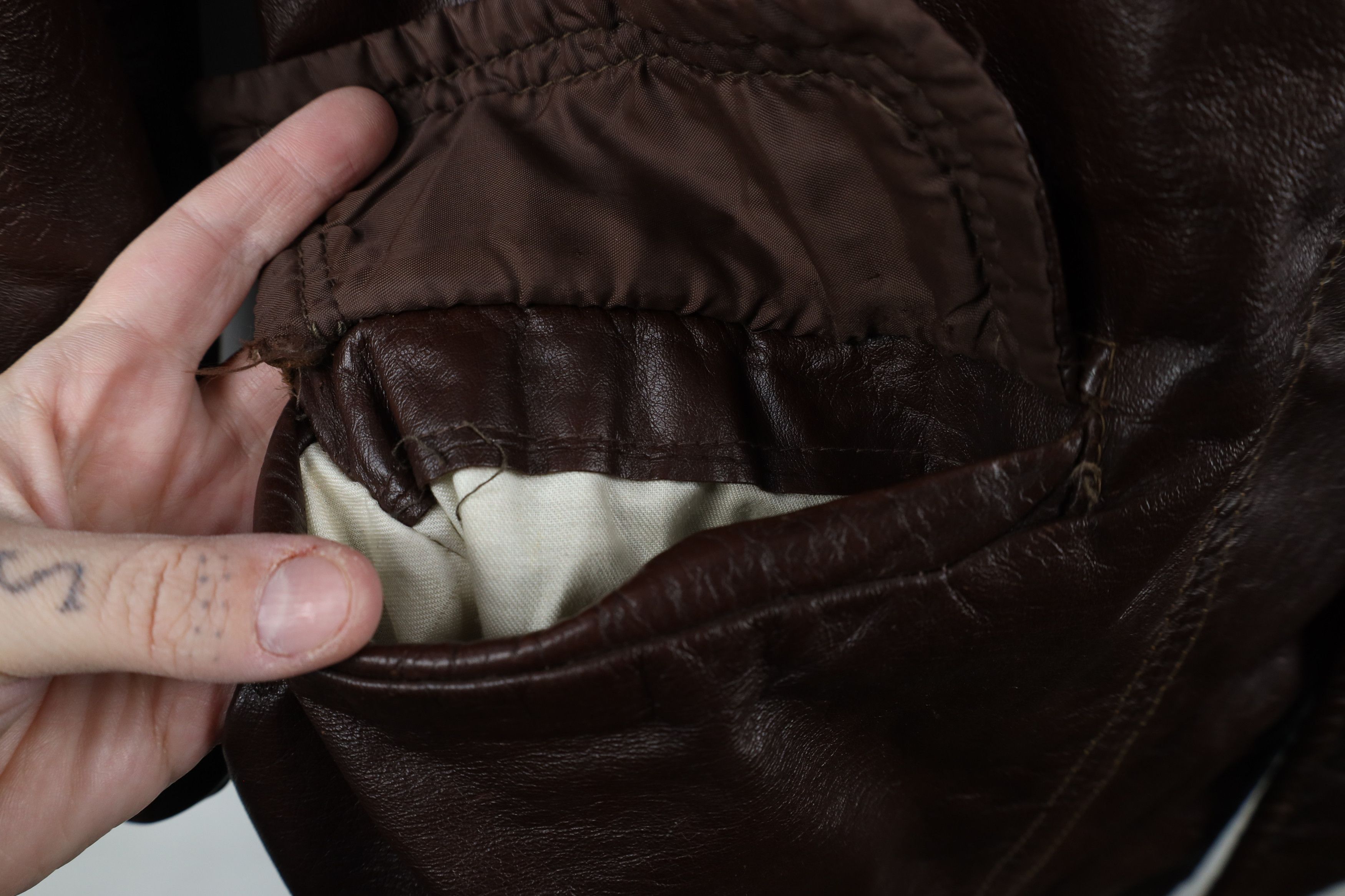 Vintage Vintage 70s Streetwear Lined Full Button Leather Jacket USA Size US XXL / EU 58 / 5 - 8 Thumbnail