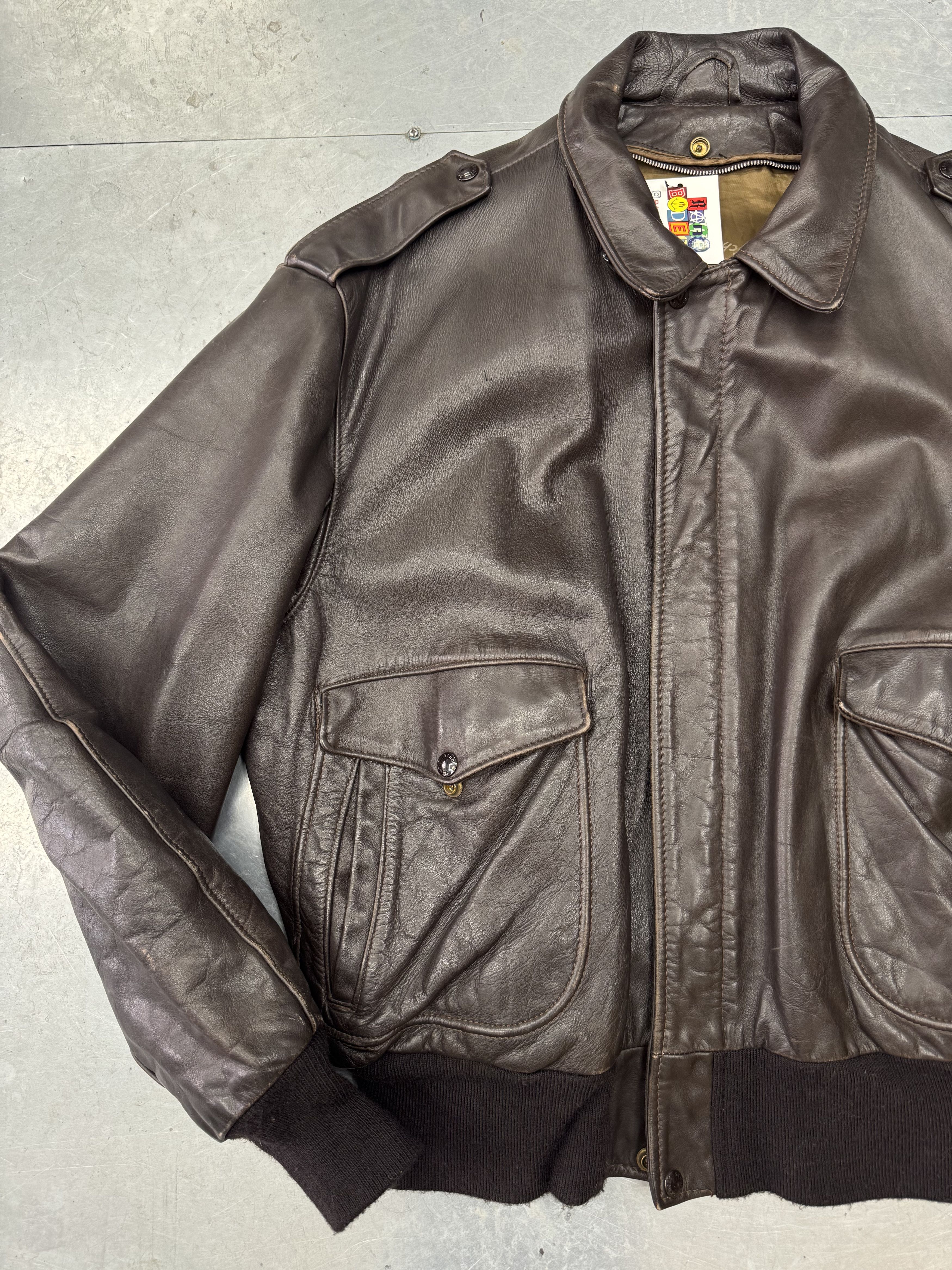 Schott Vintage Leather Bomber Jacket Size US M / EU 48-50 / 2 - 1 Thumbnail