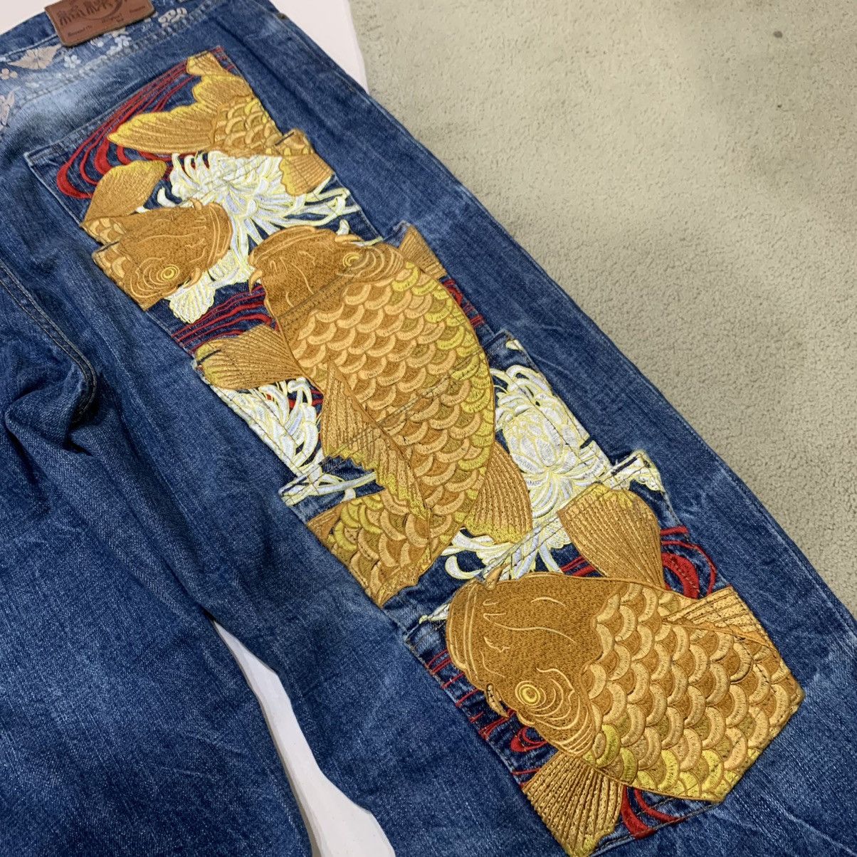Karakuri Tamashii Karakuri Tamashii Multi Pocket Embroidered Koi Fish Jeans Size US 38 / EU 54 - 3 Thumbnail