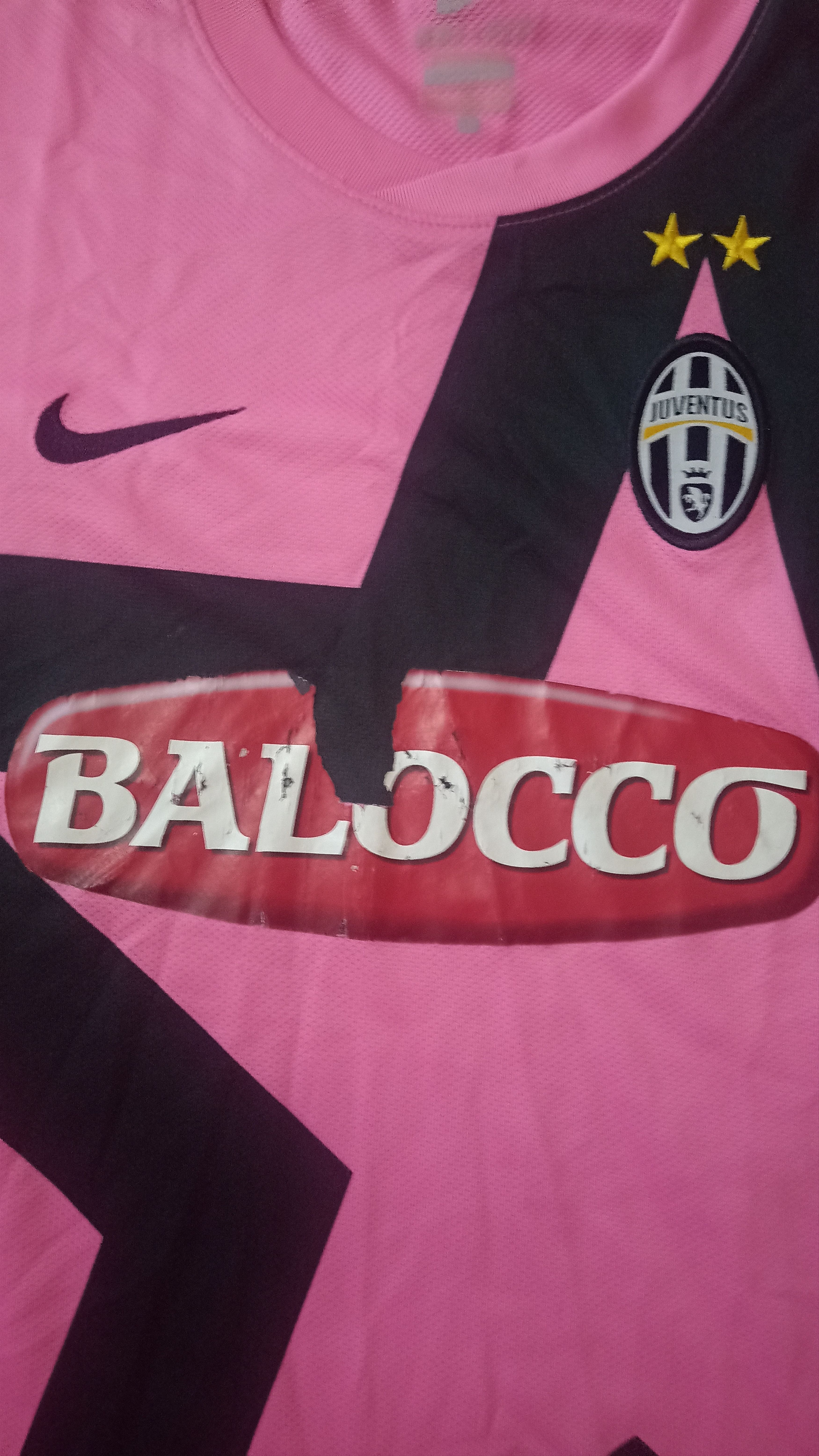 Nike Juventus Away 2011/12 - Pink Star - Nike - Balocco Sponsor Size US XS / EU 42 / 0 - 8 Thumbnail