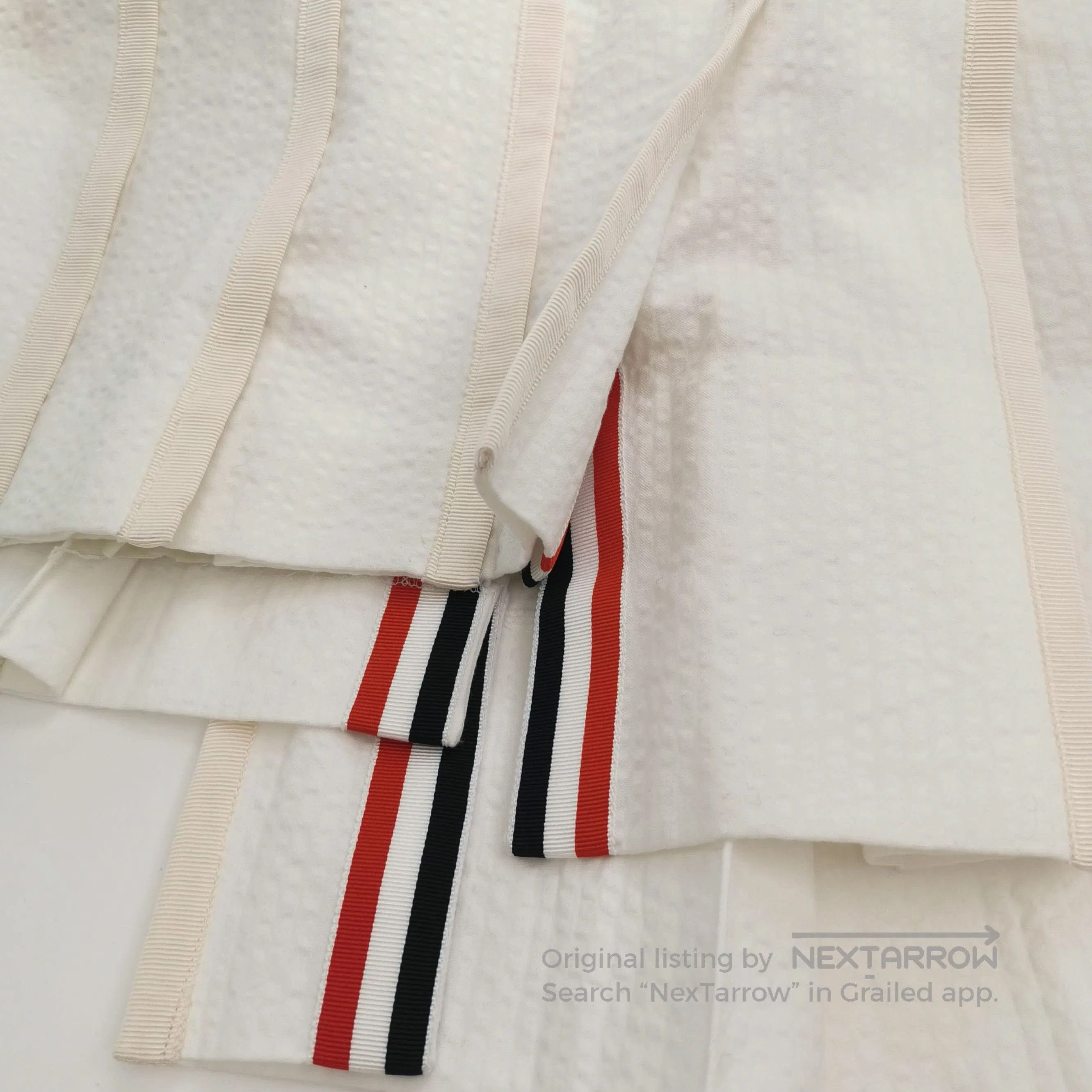 Thom Browne Thom Browne White Pleated Stripe Hem Skirt. Size 41" - 1 Thumbnail
