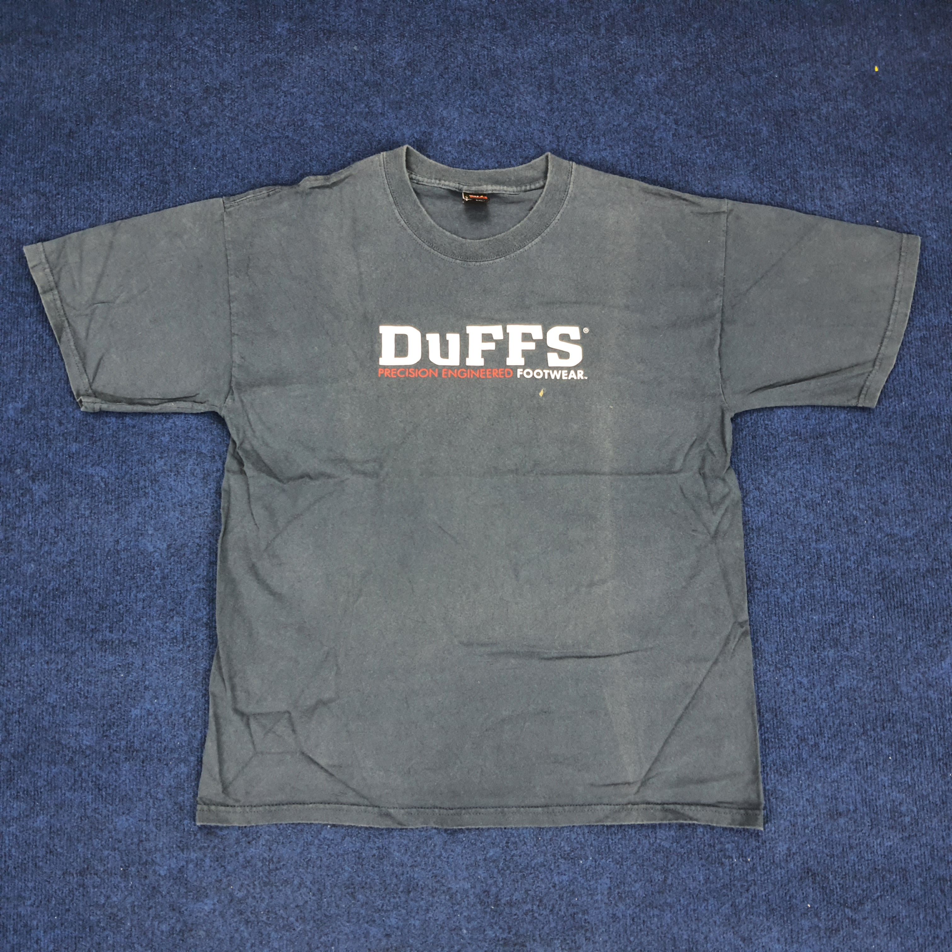 Vintage Vintage DUFFS' Streetwear Skater T-shirt Size US L / EU 52-54 / 3 - 1 Thumbnail