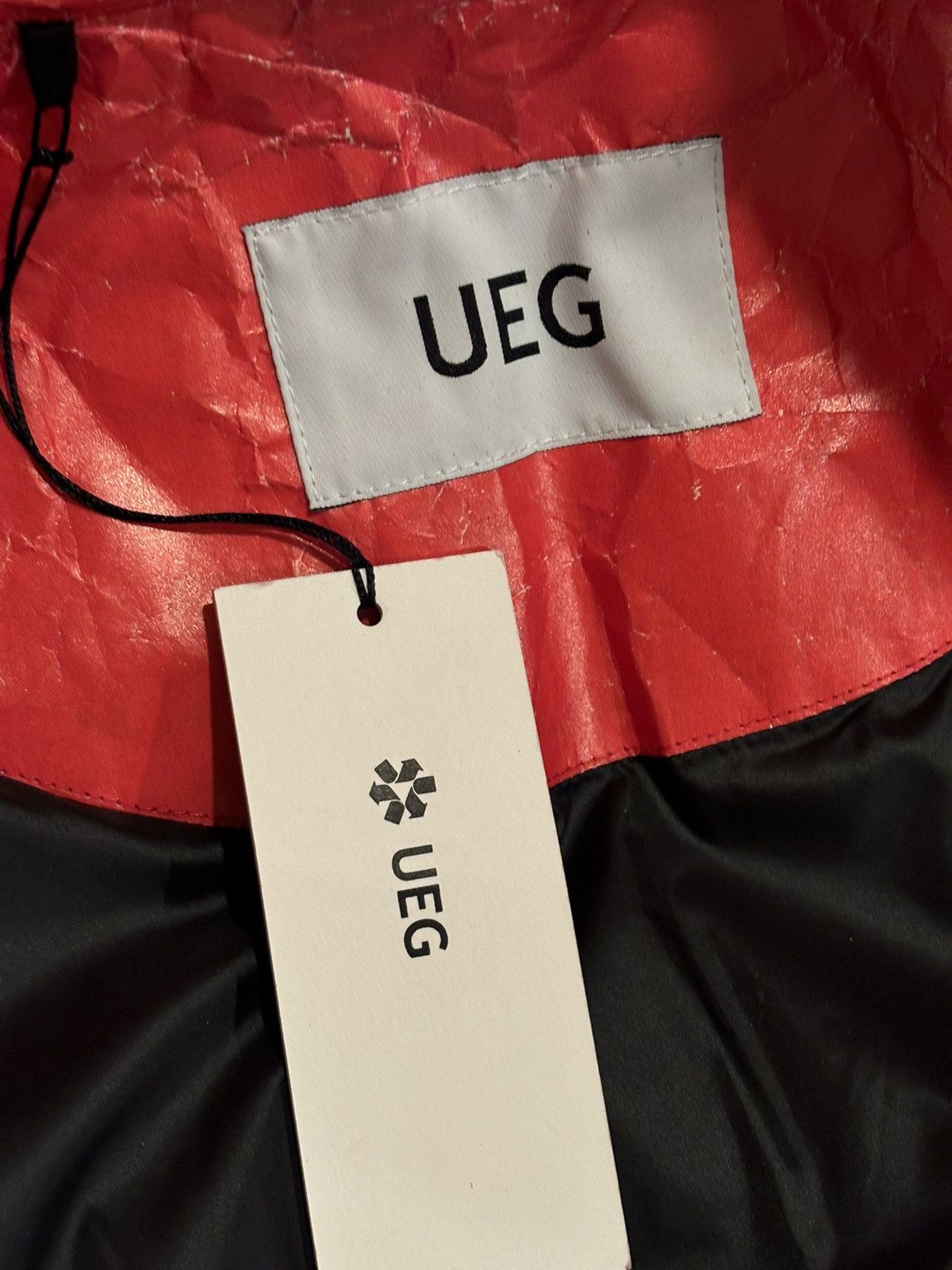 UEG Ueg red goose down jacket medium large made in Poland Size US L / EU 52-54 / 3 - 3 Thumbnail