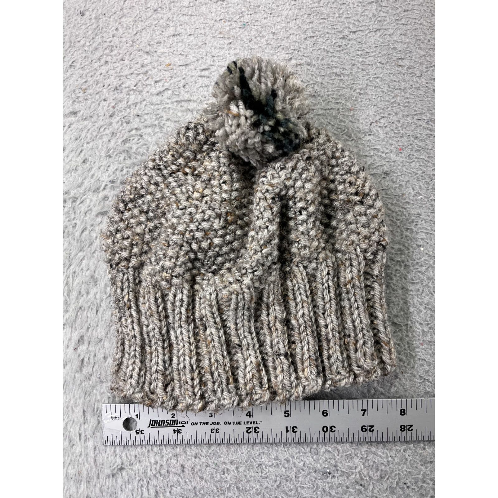 Vintage Beanie Womens One Size Gray Acrylic Knit Ski Beanie Toque Women's Knit Beanie Winter Hat Pom Adults? Size ONE SIZE - 3 Thumbnail