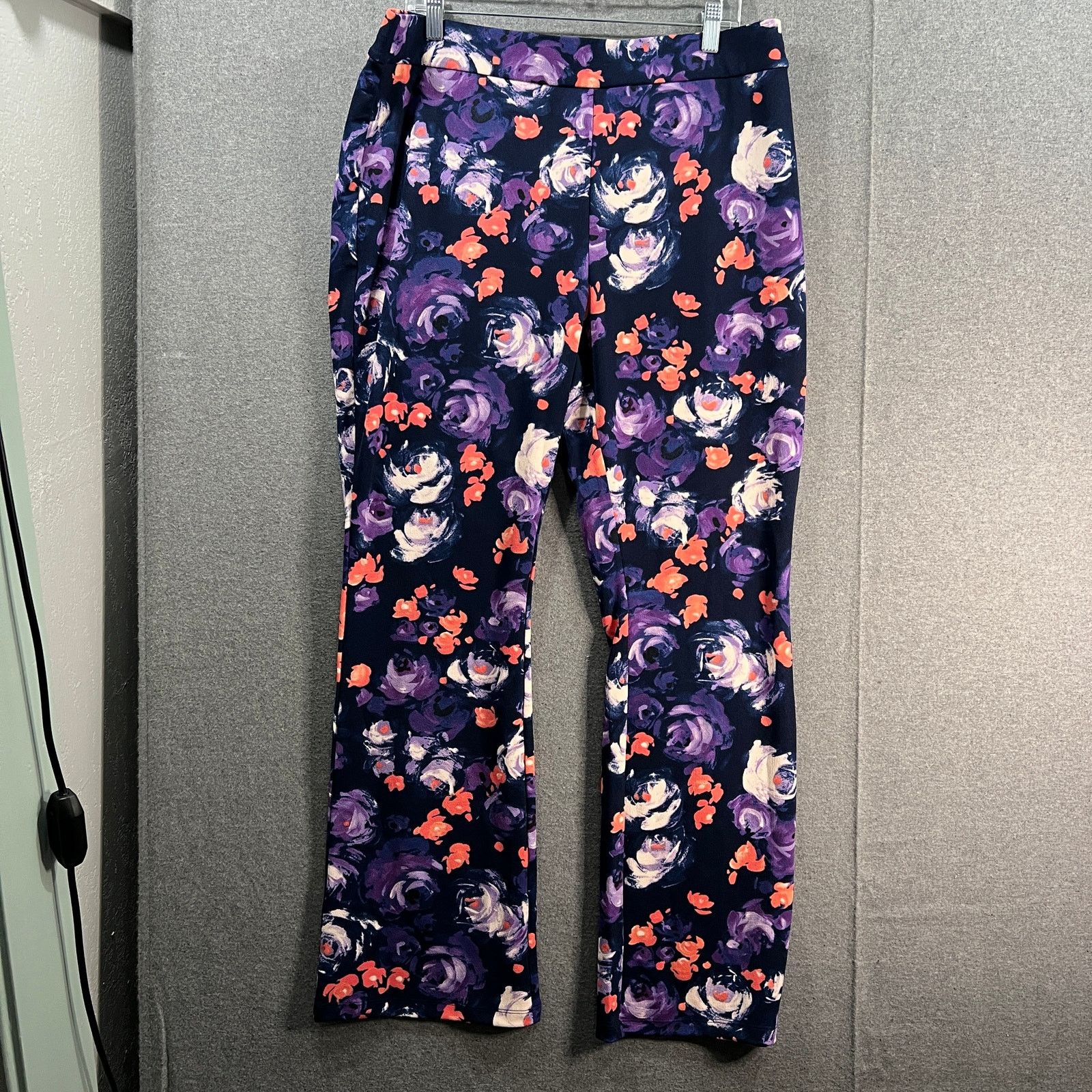 Isaac Mizrahi Isaac Mizrahi Live! Regular Printed Pebble Knit Size 32" / US 10 / IT 46 - 1 Thumbnail