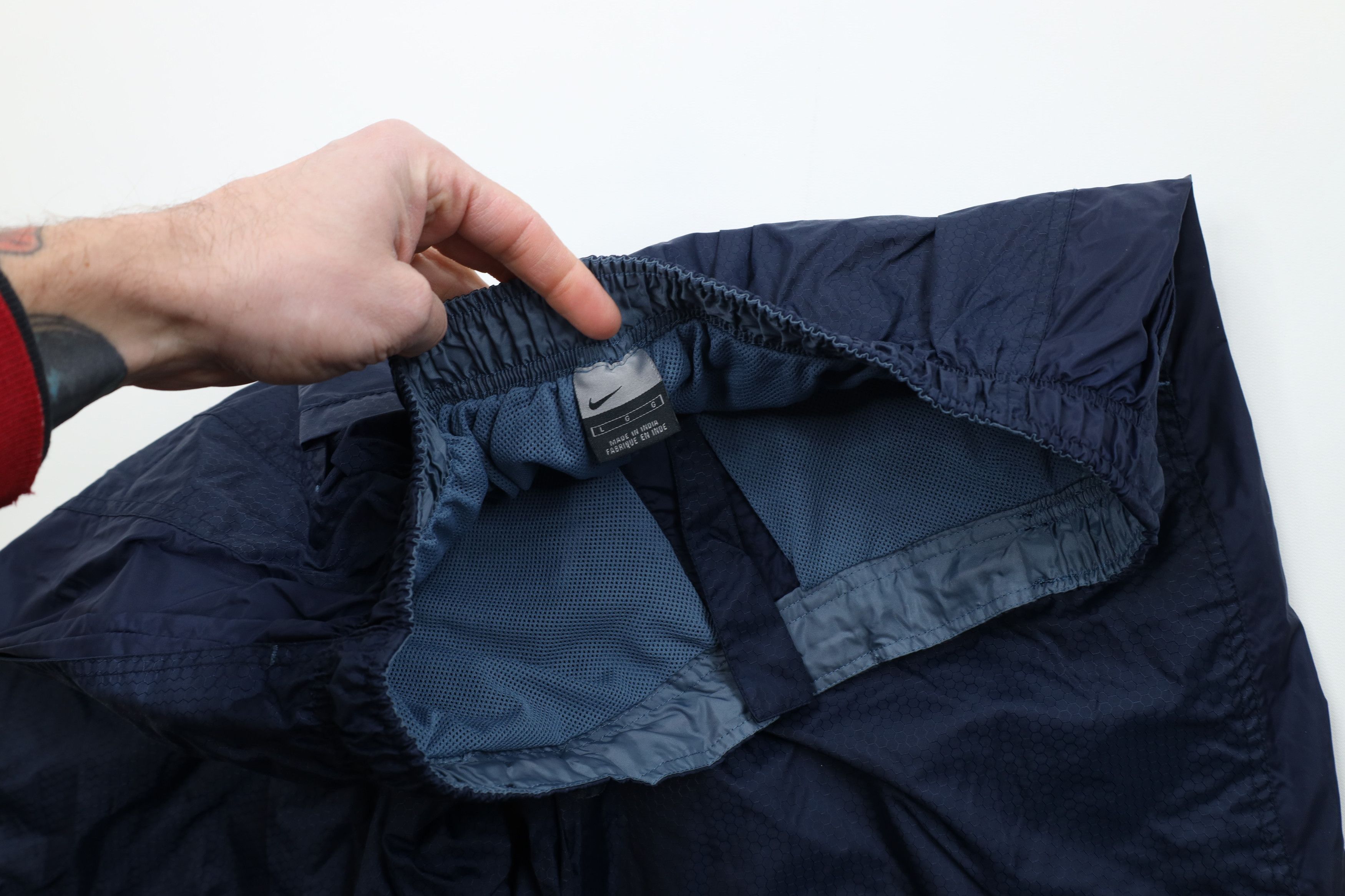 Nike Vintage Y2K Nike Swoosh Honeycomb Ripstop Wide Leg Pants Size US 36 / EU 52 - 10 Thumbnail