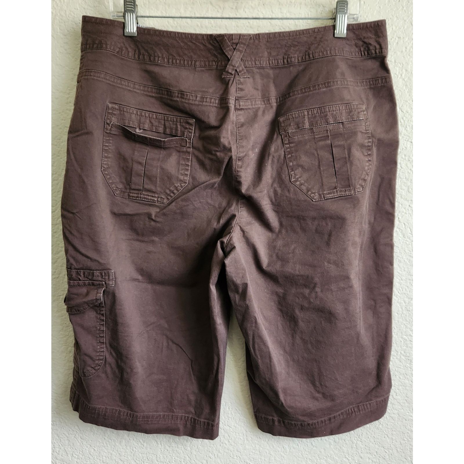Other Hannah Brown Bermuda Shorts 12 Lightweight Stretch Soft Size 34" / US 12 / IT 48 - 2 Thumbnail