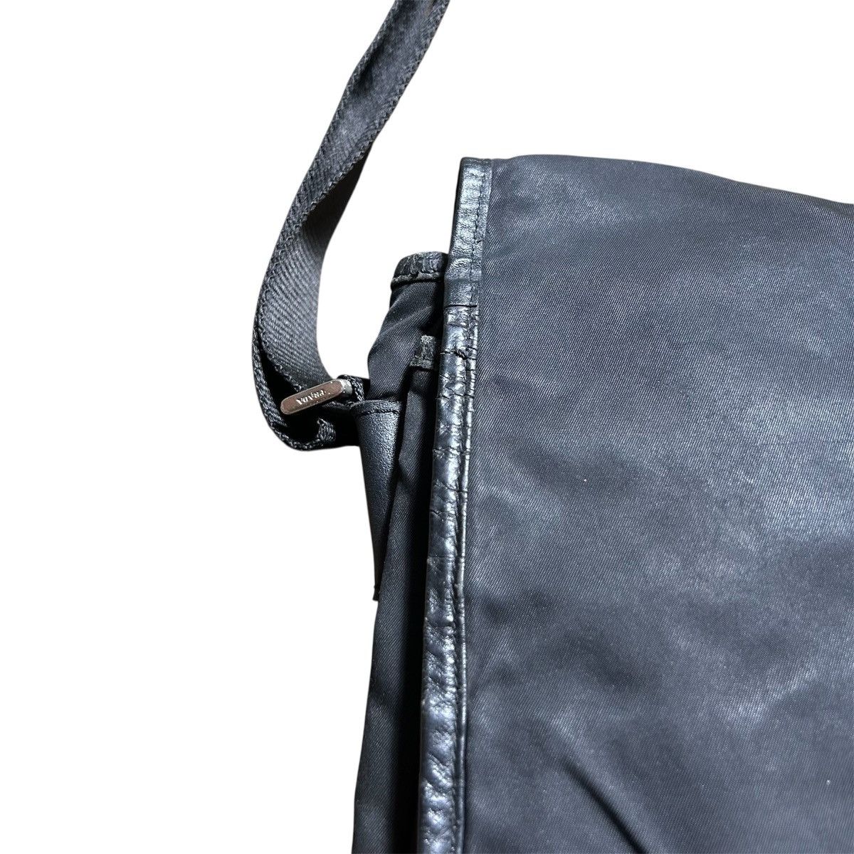 Prada Vintage Prada Shoulder Bag Size ONE SIZE - 4 Thumbnail