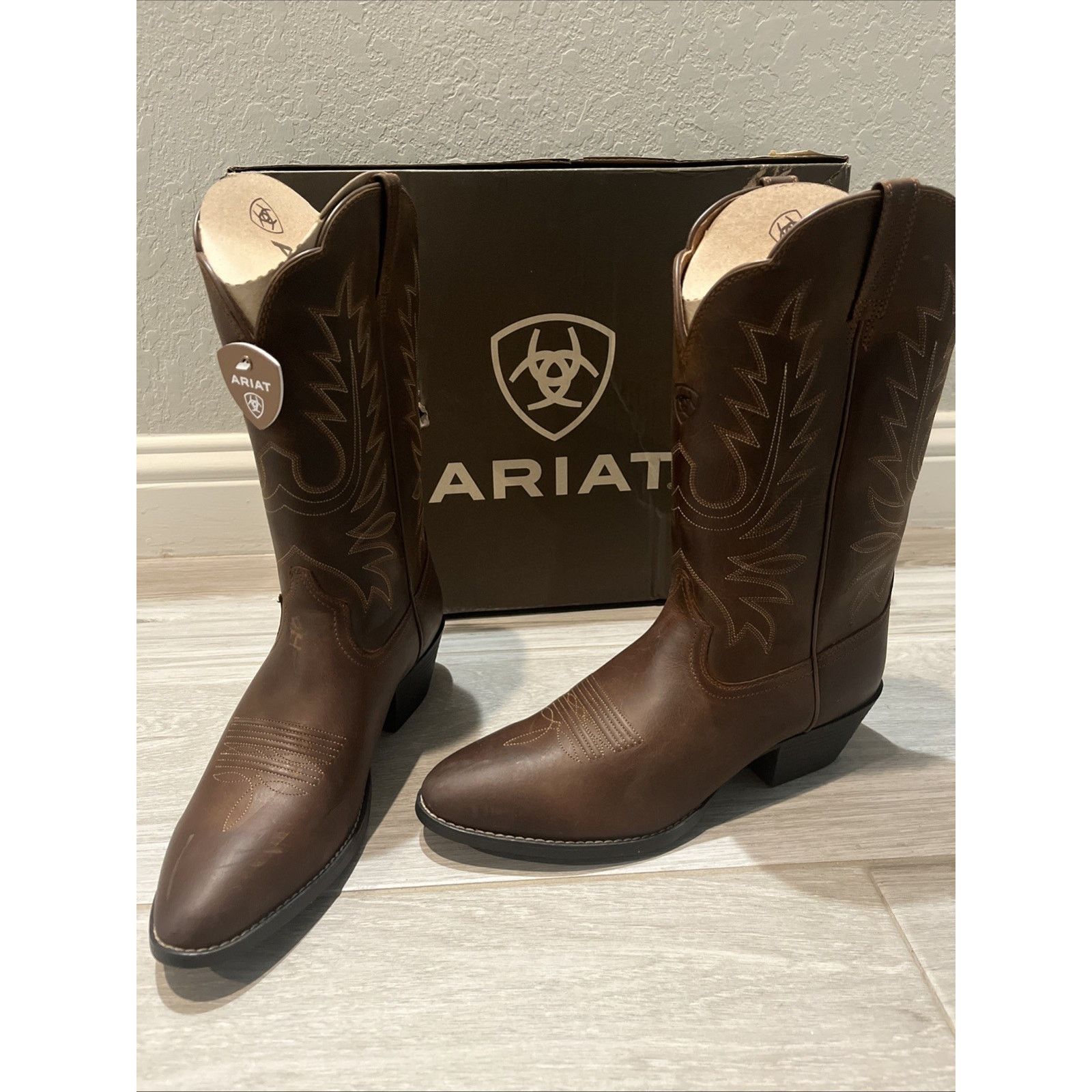 Ariat Ariat® Ladies 11 B Heritage Western R Toe Boot Brown Size US 11 / IT 41 - 1 Thumbnail