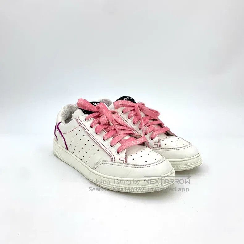 Chanel Chanel White plush lace-lacing sneakers Size US 7.5 / IT 37.5 - 2 Thumbnail