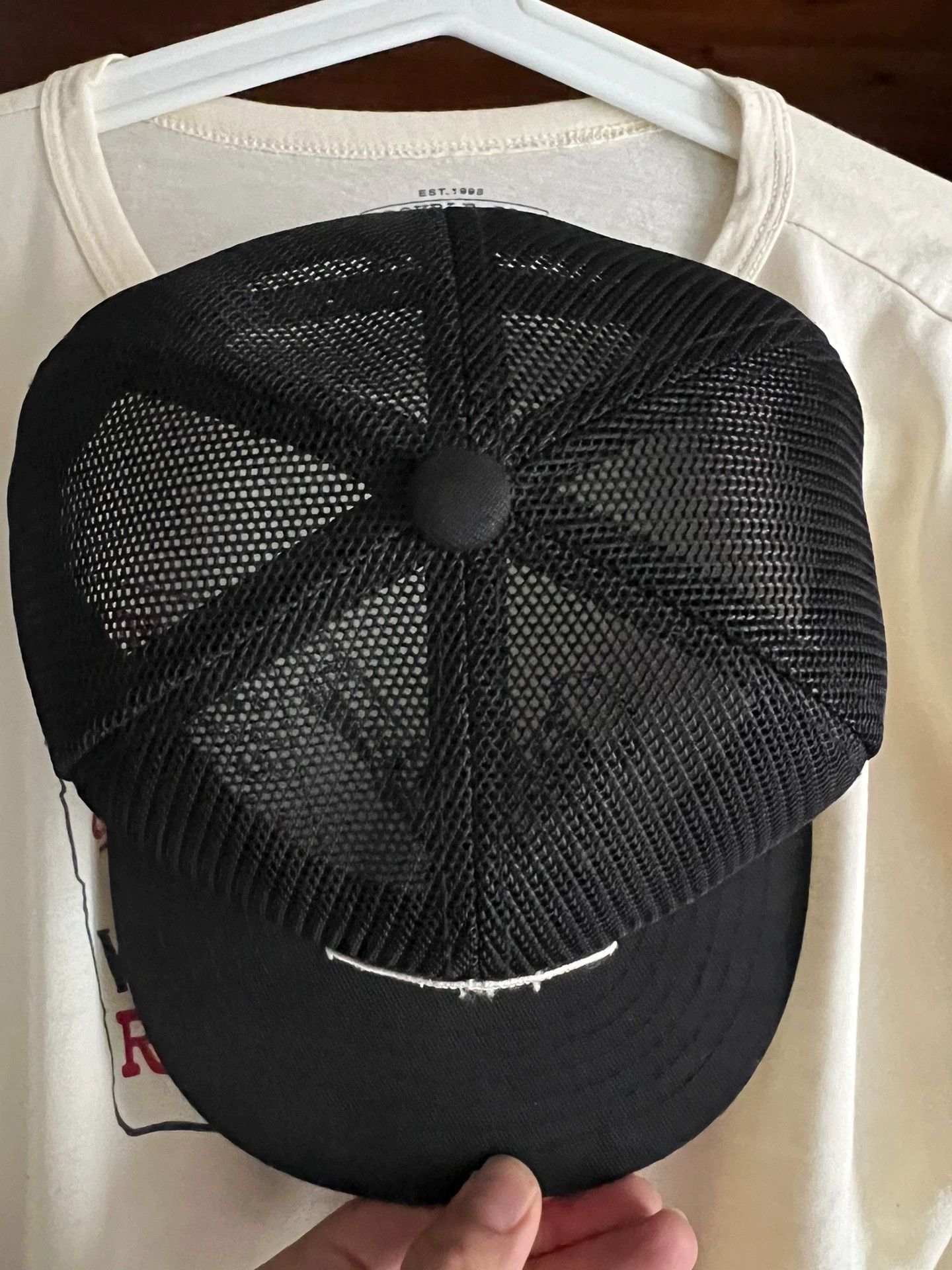 Tenderloin Tenderloin Mesh Round Logo Trucker Cap Japan Vintage Mint Size ONE SIZE - 5 Thumbnail