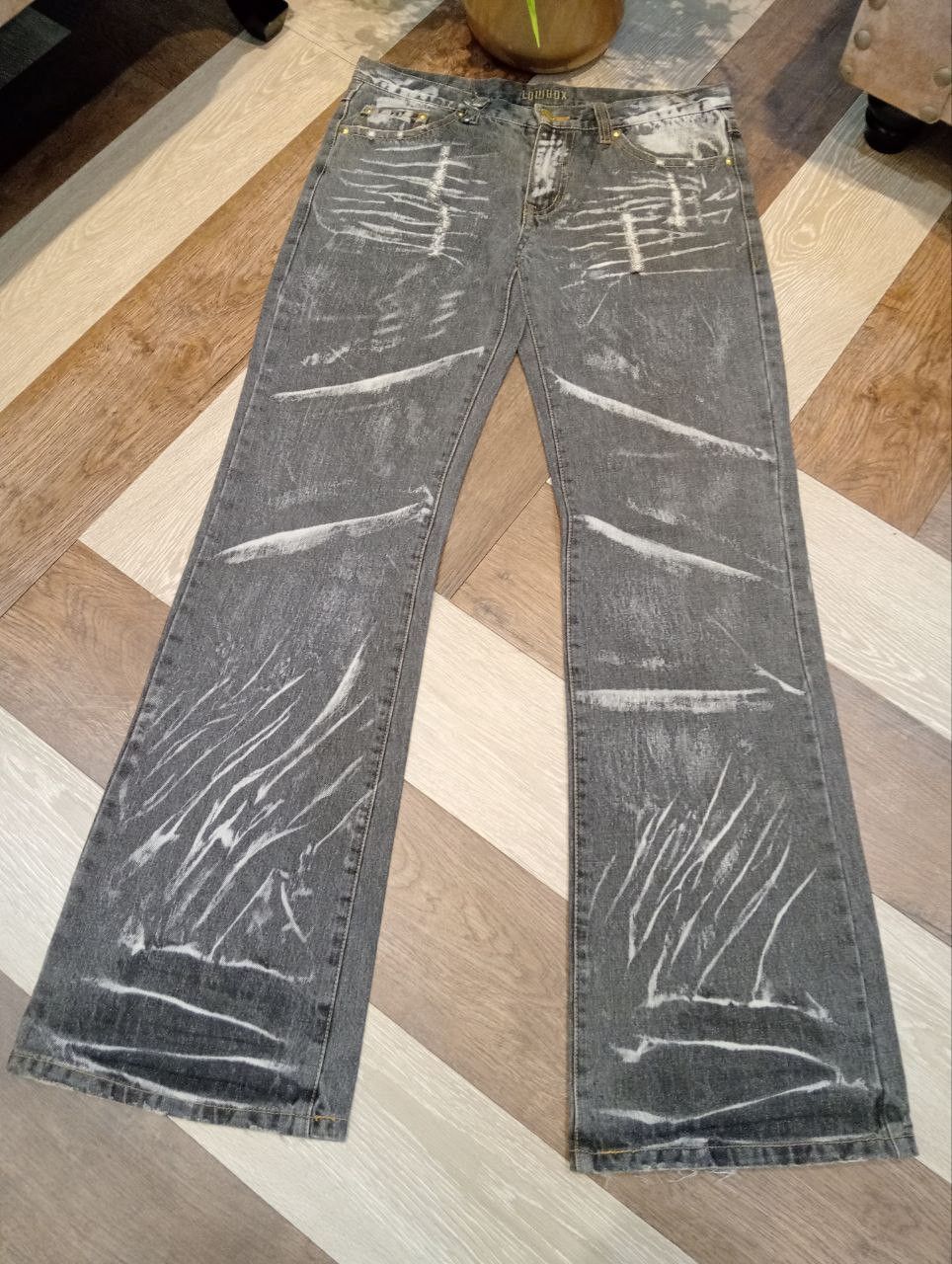 LOWBOX LOWBOX JAPAN FLARED DISTRESSED JEANS Size US 33 - 3 Thumbnail