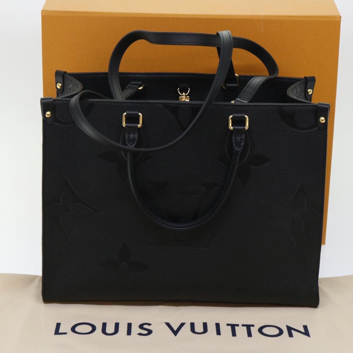 Louis Vuitton LOUIS VUITTON Monogram Empreinte On The Go MM Bag Black Size ONE SIZE - 12 Thumbnail