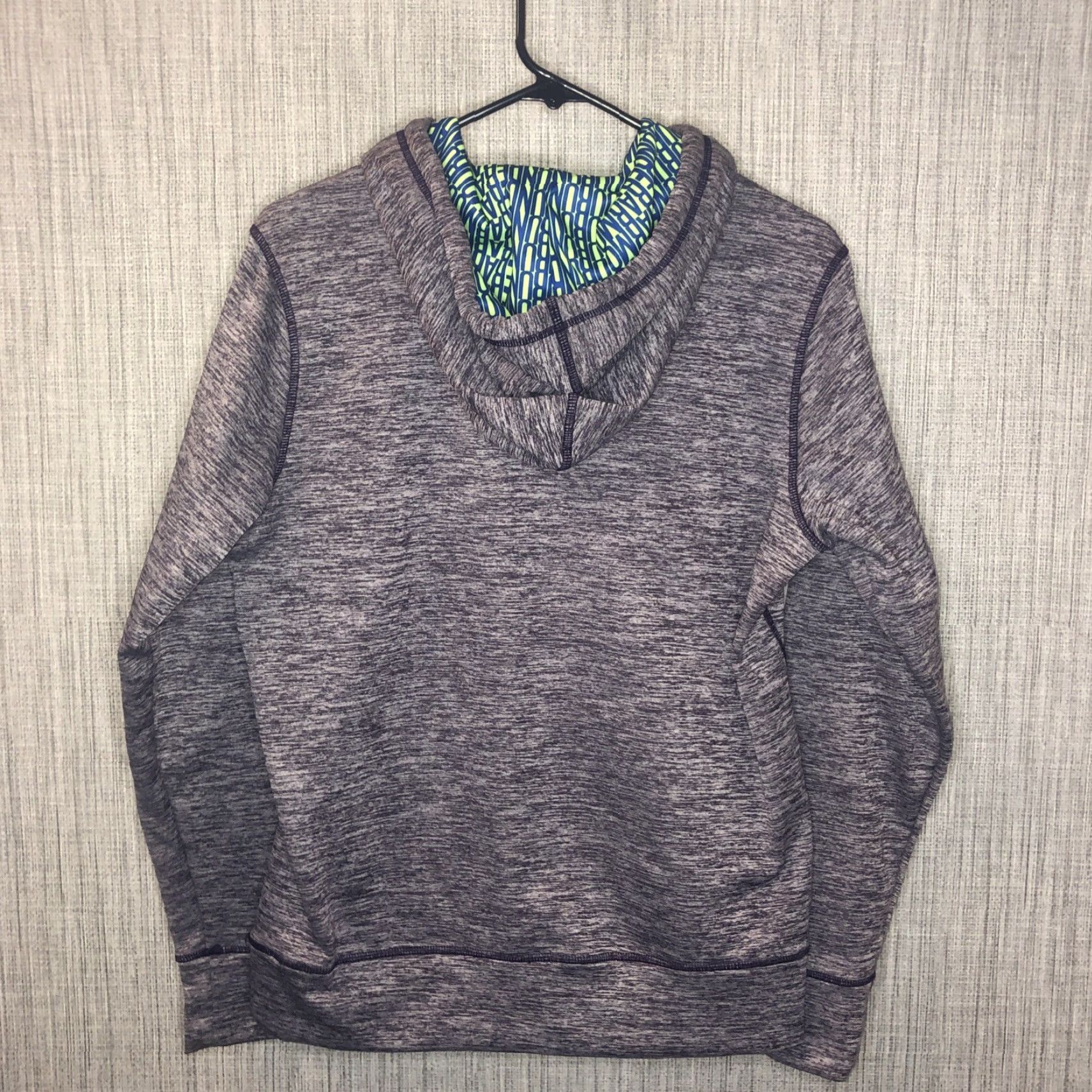 Under Armour Under Armour Hoodie Womens Purple M Pullover Size M Adult Womens Activewear Size M / US 6-8 / IT 42-44 - 3 Thumbnail