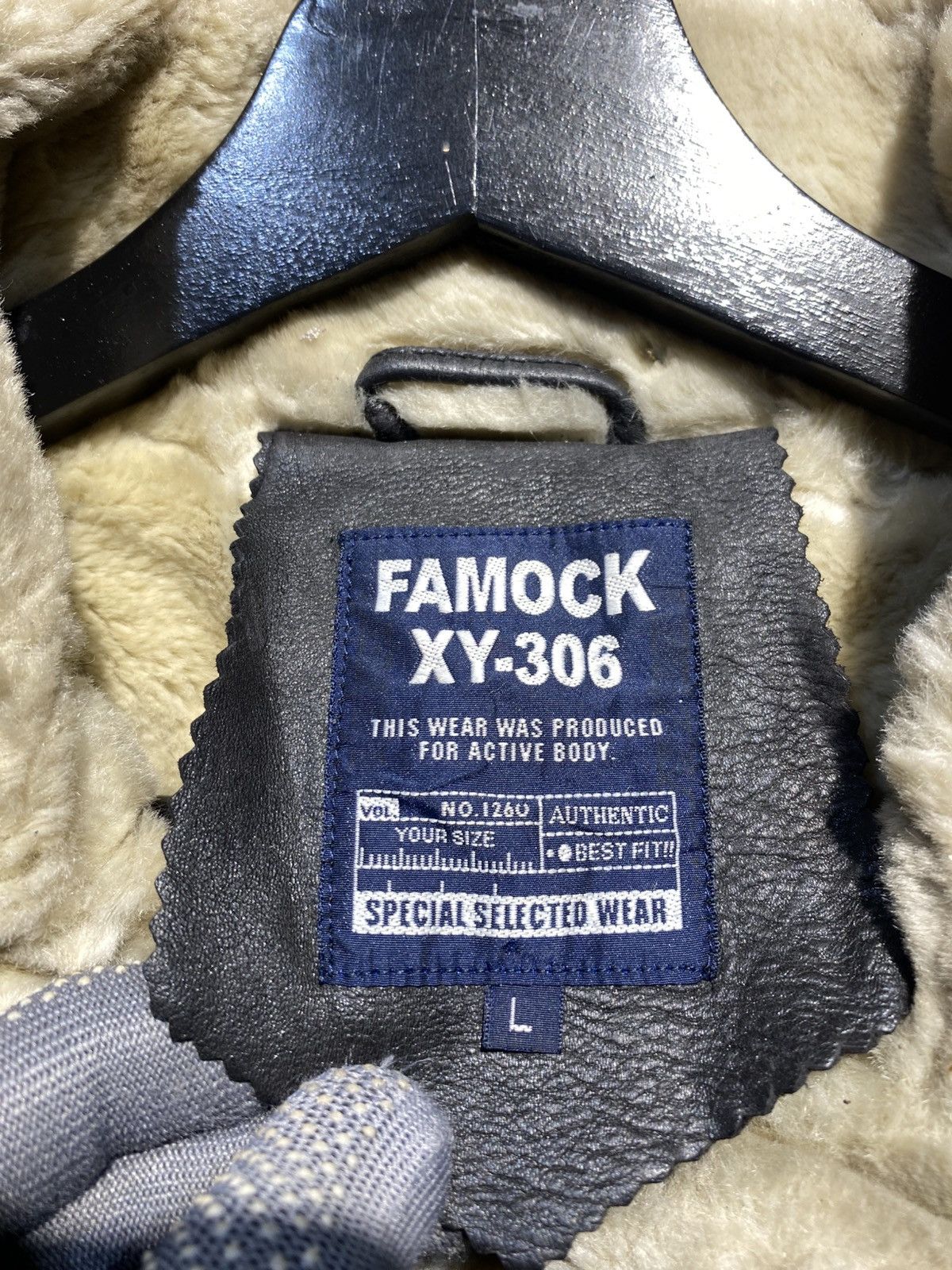 Vintage Vintage Famock XY-306 Black Shearling Aviator Jacket Size US L / EU 52-54 / 3 - 6 Thumbnail