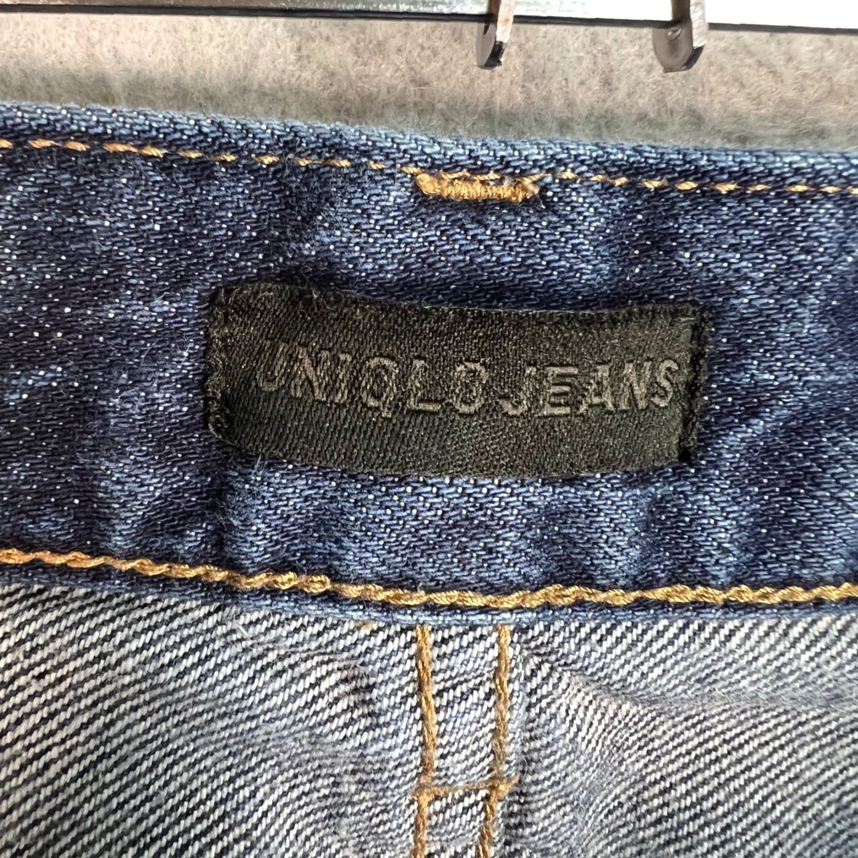 Uniqlo Uniqlo Womens Jeans Dark Blue Denim Cotton 27 High-Waisted Tapered 5-Pocket Regular Rise Inseam 26 Size 27" / US 4 / IT 40 - 3 Thumbnail