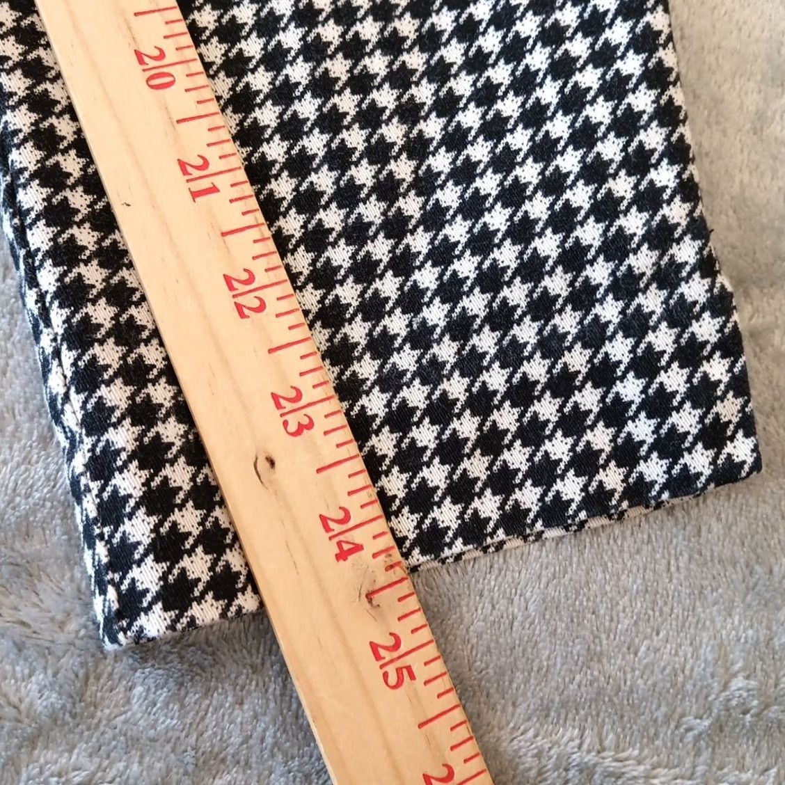 Old Navy Old Navy Pants Womens Size 4 Ankle Black Houndstooth Straight Stretch Elastic Zip 27x24.5 Men? Womens Size 27" / US 4 / IT 40 - 5 Thumbnail