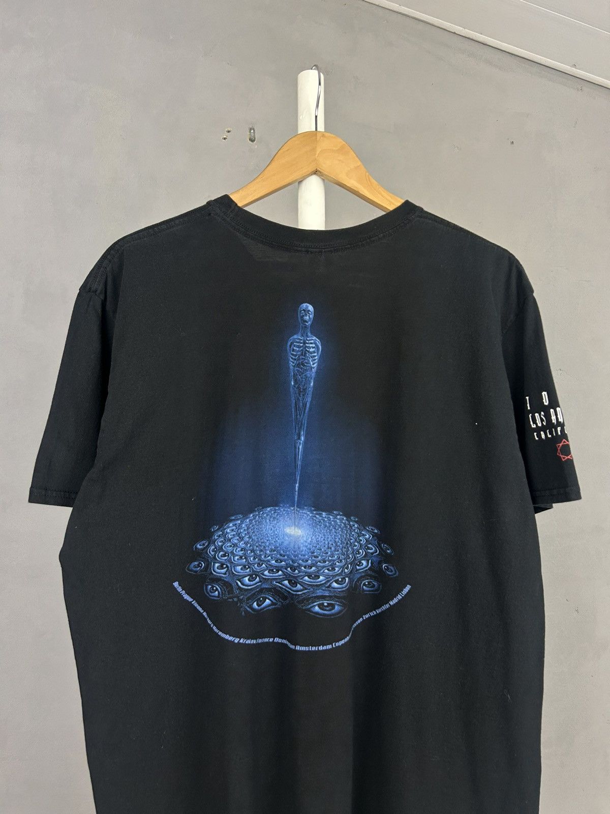 Vintage Tool Band Tour T Shirt XL Black Double Sided Graphic Size US XL / EU 56 / 4 - 5 Thumbnail